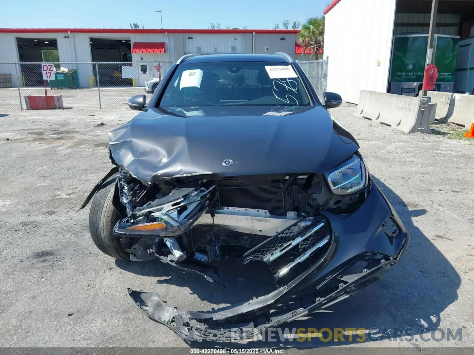 11 Photograph of a damaged car WDC0G8DB3LF715789 MERCEDES-BENZ GLC 300 2020