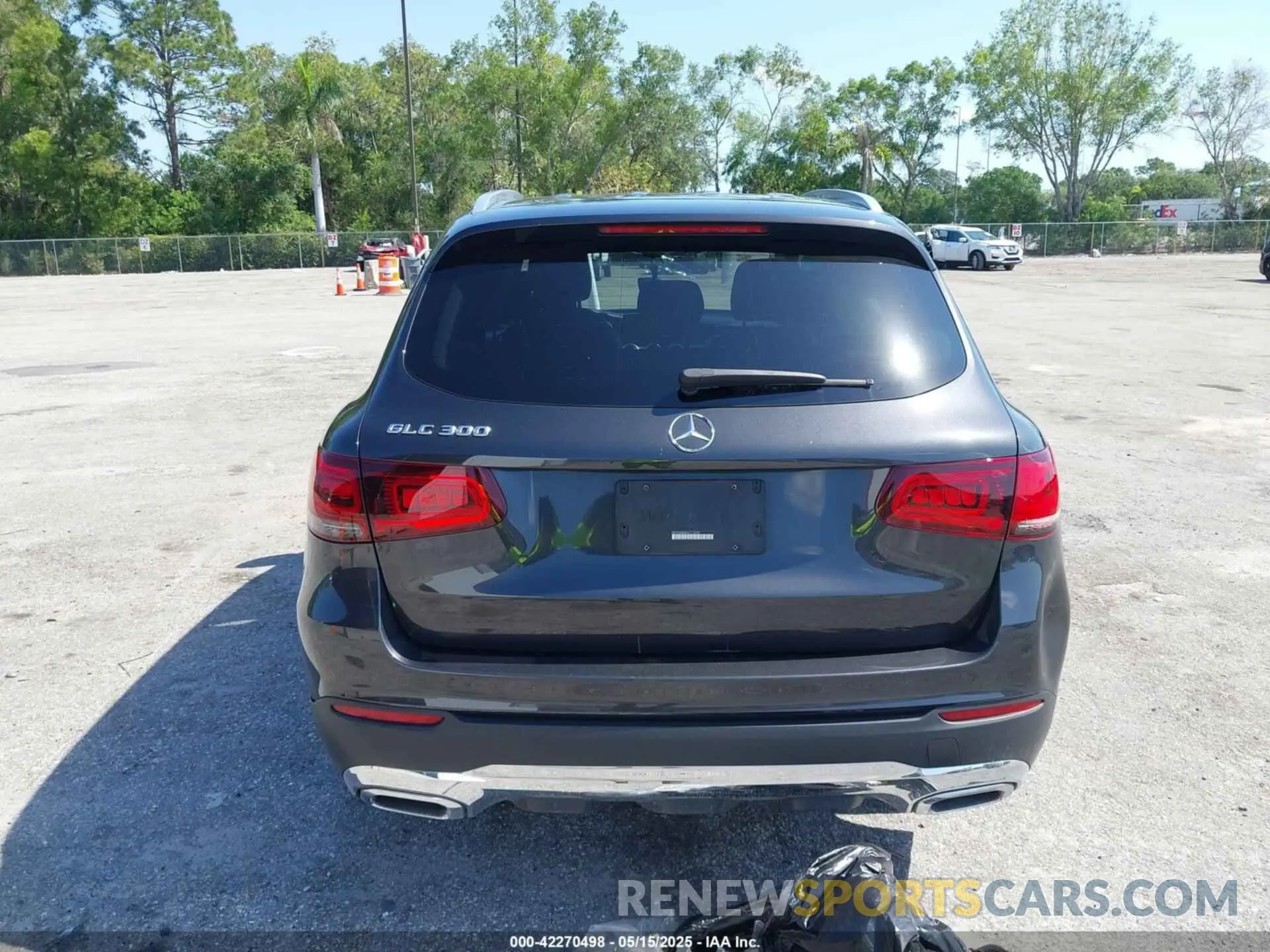 15 Photograph of a damaged car WDC0G8DB3LF715789 MERCEDES-BENZ GLC 300 2020