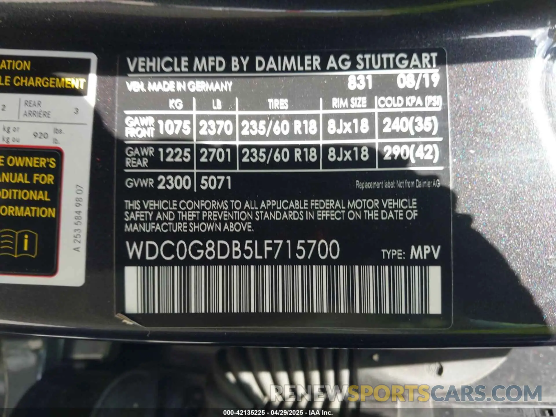 9 Photograph of a damaged car WDC0G8DB5LF715700 MERCEDES-BENZ GLC 300 2020