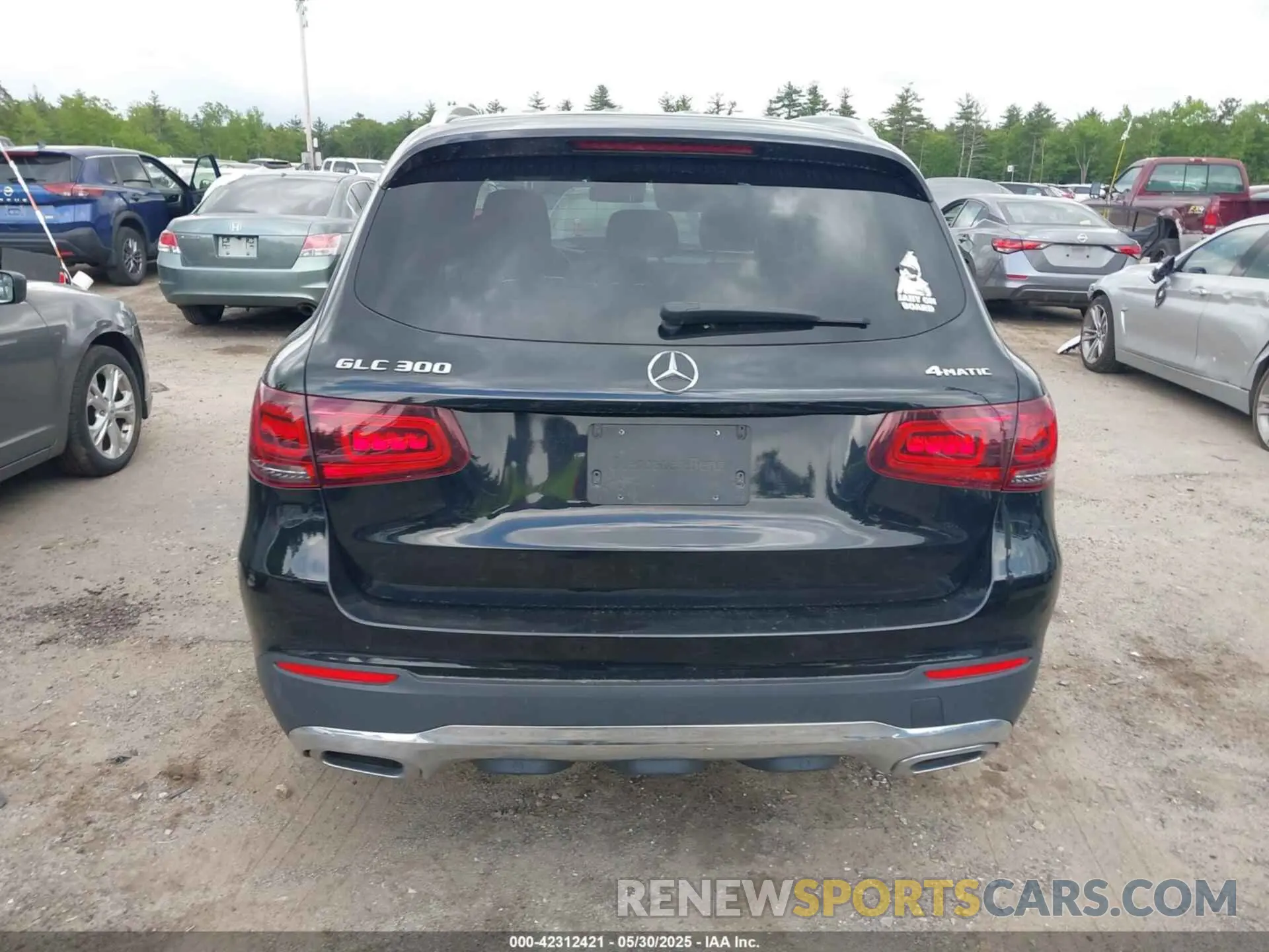 17 Photograph of a damaged car WDC0G8EB0LF714582 MERCEDES-BENZ GLC 300 2020