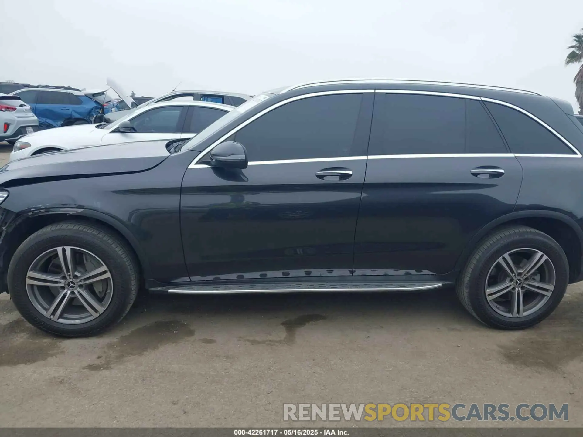 15 Photograph of a damaged car WDC0G8EB2LF722361 MERCEDES-BENZ GLC 300 2020