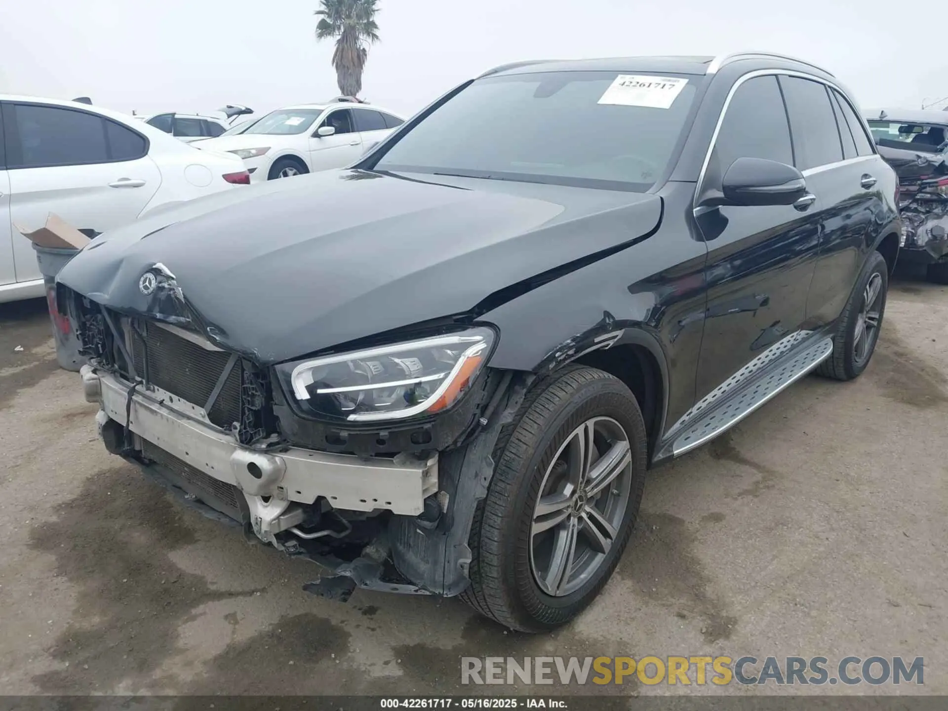 2 Photograph of a damaged car WDC0G8EB2LF722361 MERCEDES-BENZ GLC 300 2020