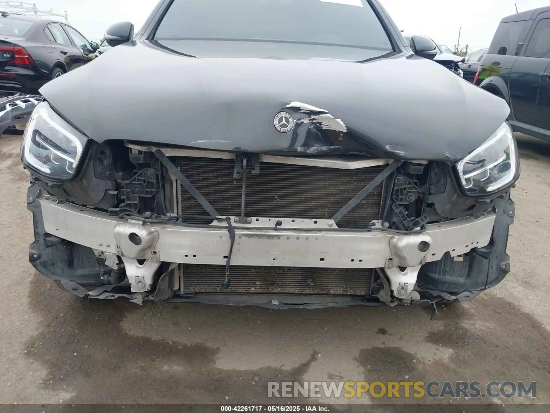 6 Photograph of a damaged car WDC0G8EB2LF722361 MERCEDES-BENZ GLC 300 2020