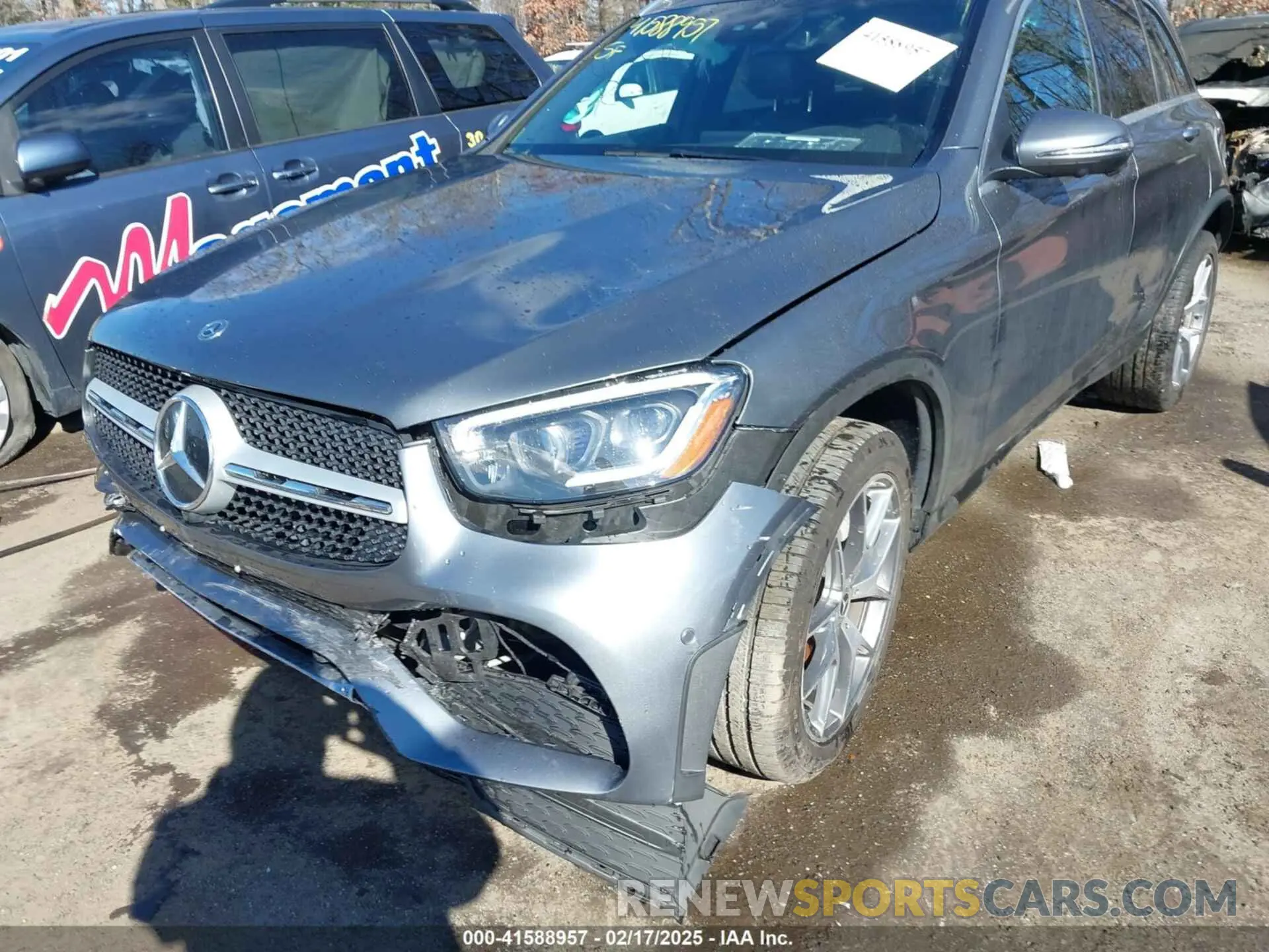 6 Photograph of a damaged car WDC0G8EB3LF695087 MERCEDES-BENZ GLC 300 2020