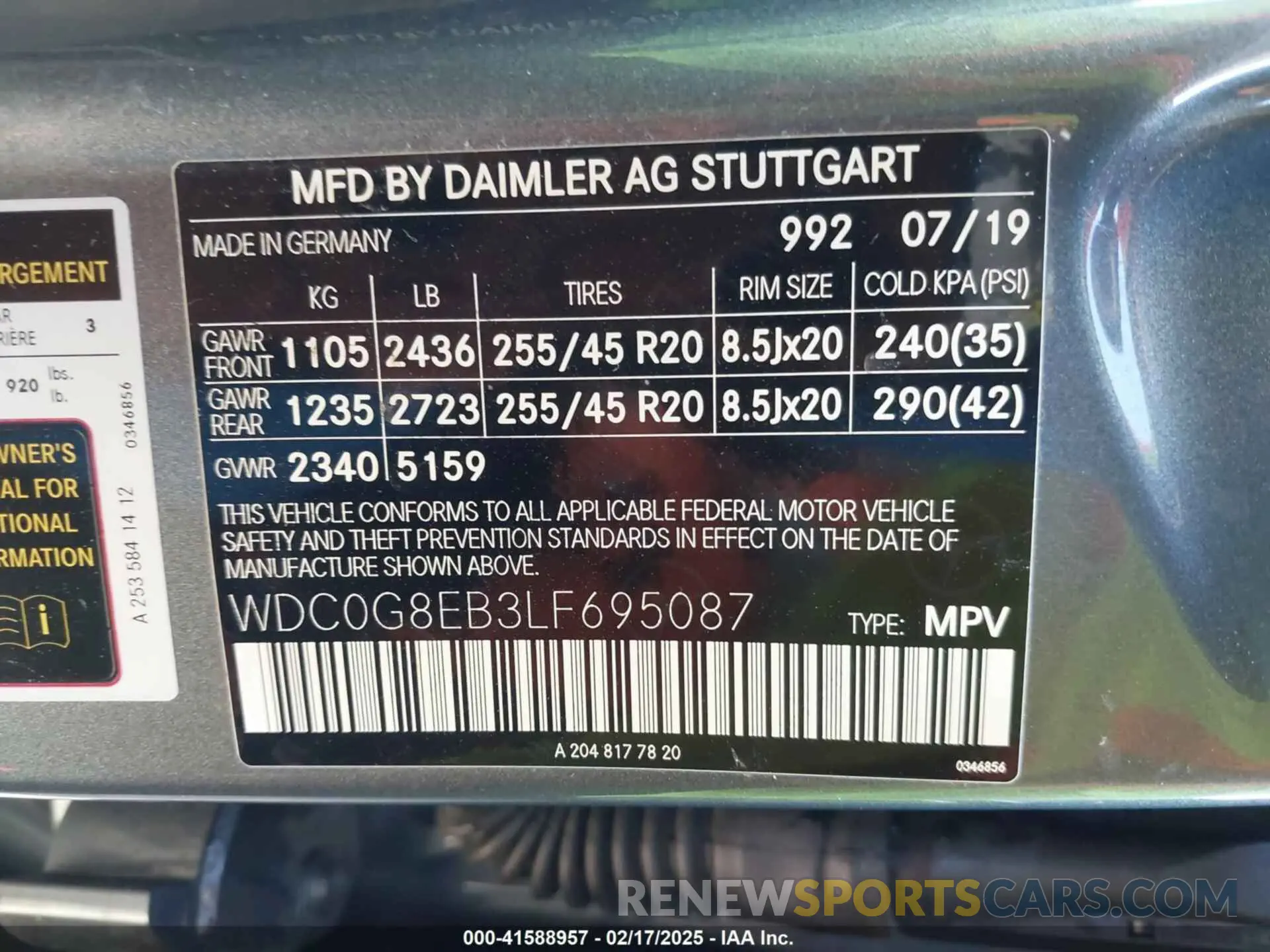 9 Photograph of a damaged car WDC0G8EB3LF695087 MERCEDES-BENZ GLC 300 2020
