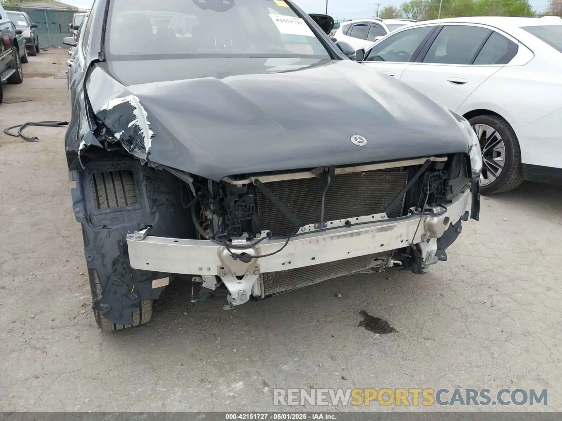 6 Photograph of a damaged car WDC0G8EB4LF678511 MERCEDES-BENZ GLC 300 2020