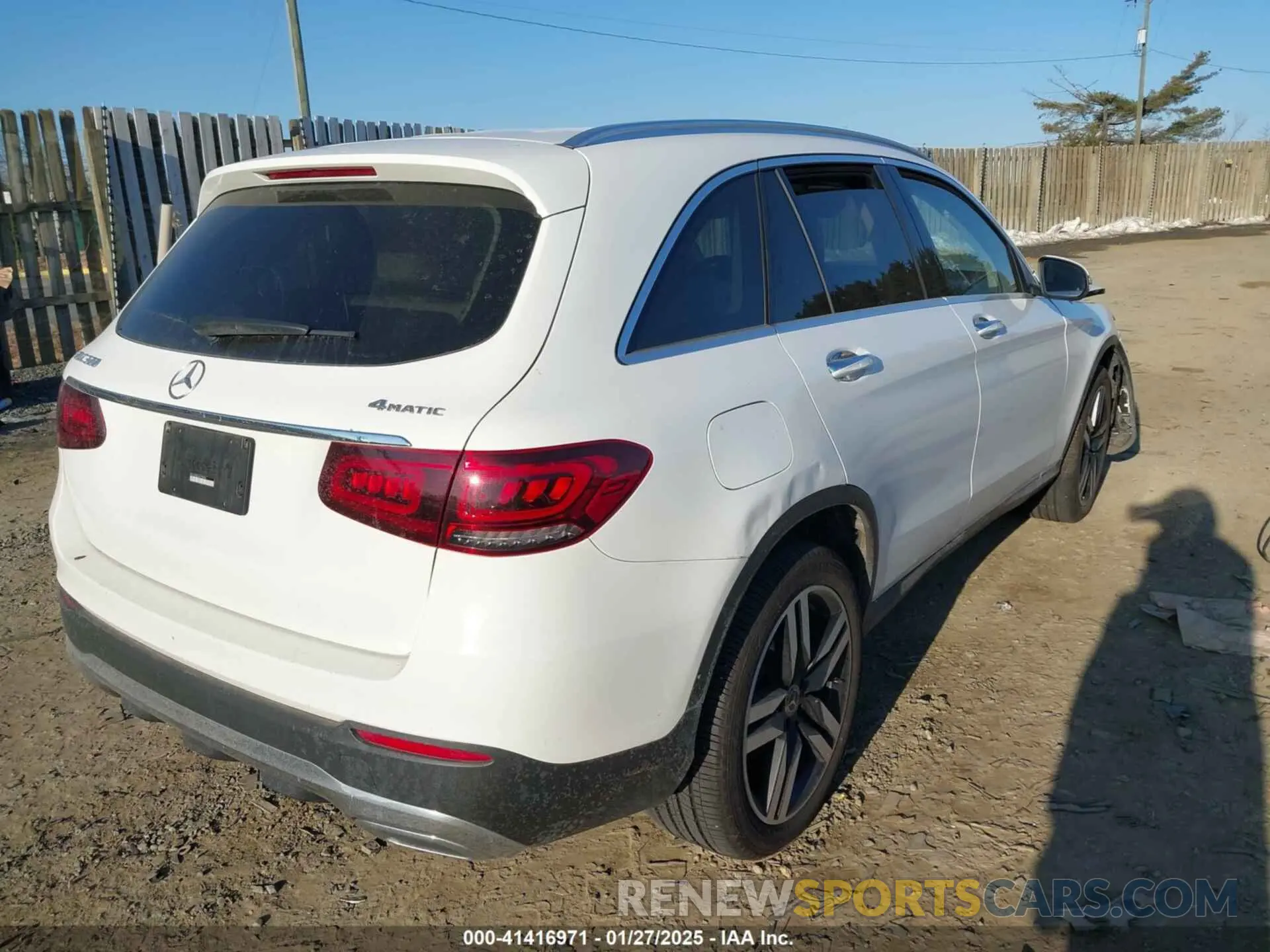 4 Photograph of a damaged car WDC0G8EB4LF725956 MERCEDES-BENZ GLC 300 2020