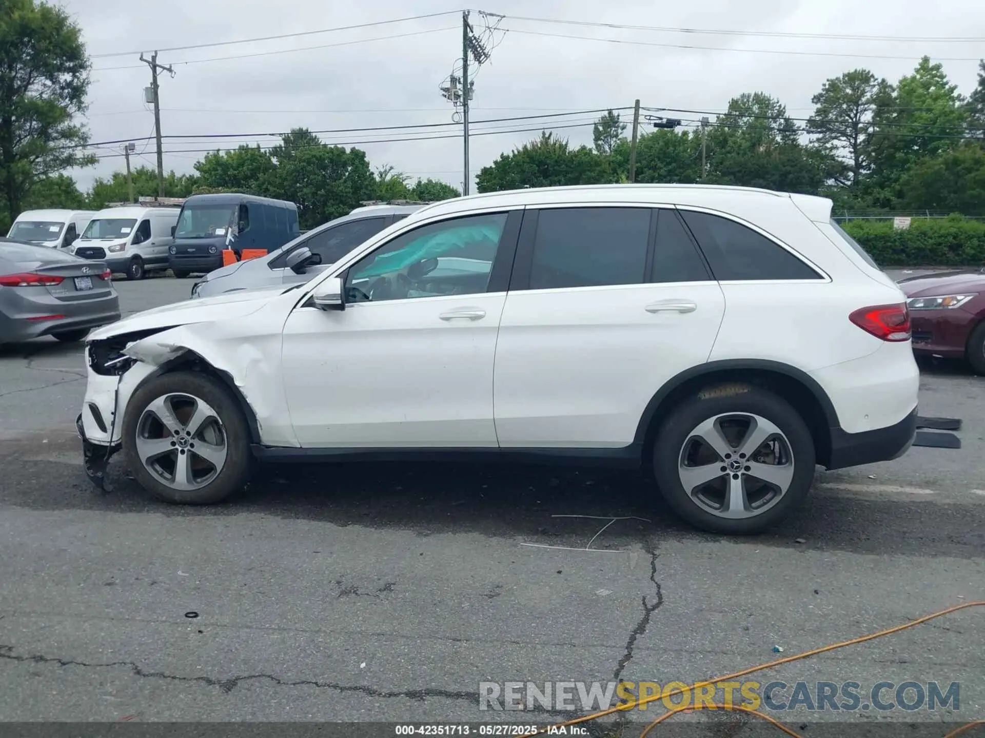 15 Photograph of a damaged car WDC0G8EB6LF745089 MERCEDES-BENZ GLC 300 2020