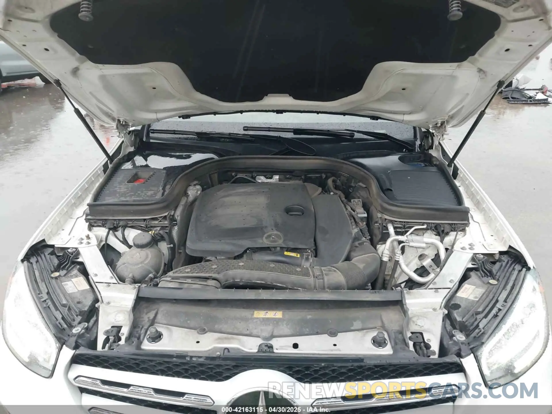 10 Photograph of a damaged car WDC0G8EB7LF701070 MERCEDES-BENZ GLC 300 2020