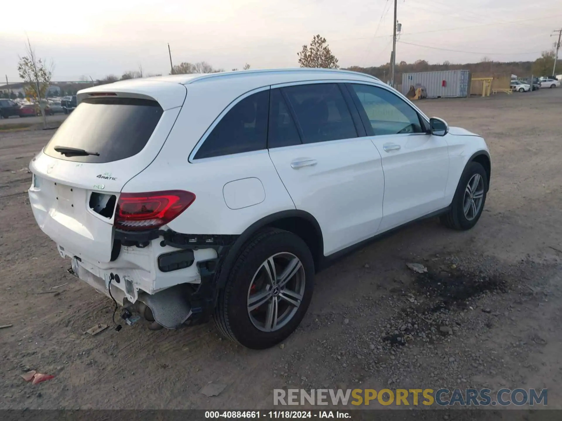 4 Photograph of a damaged car WDC0G8EB7LF716717 MERCEDES-BENZ GLC 300 2020