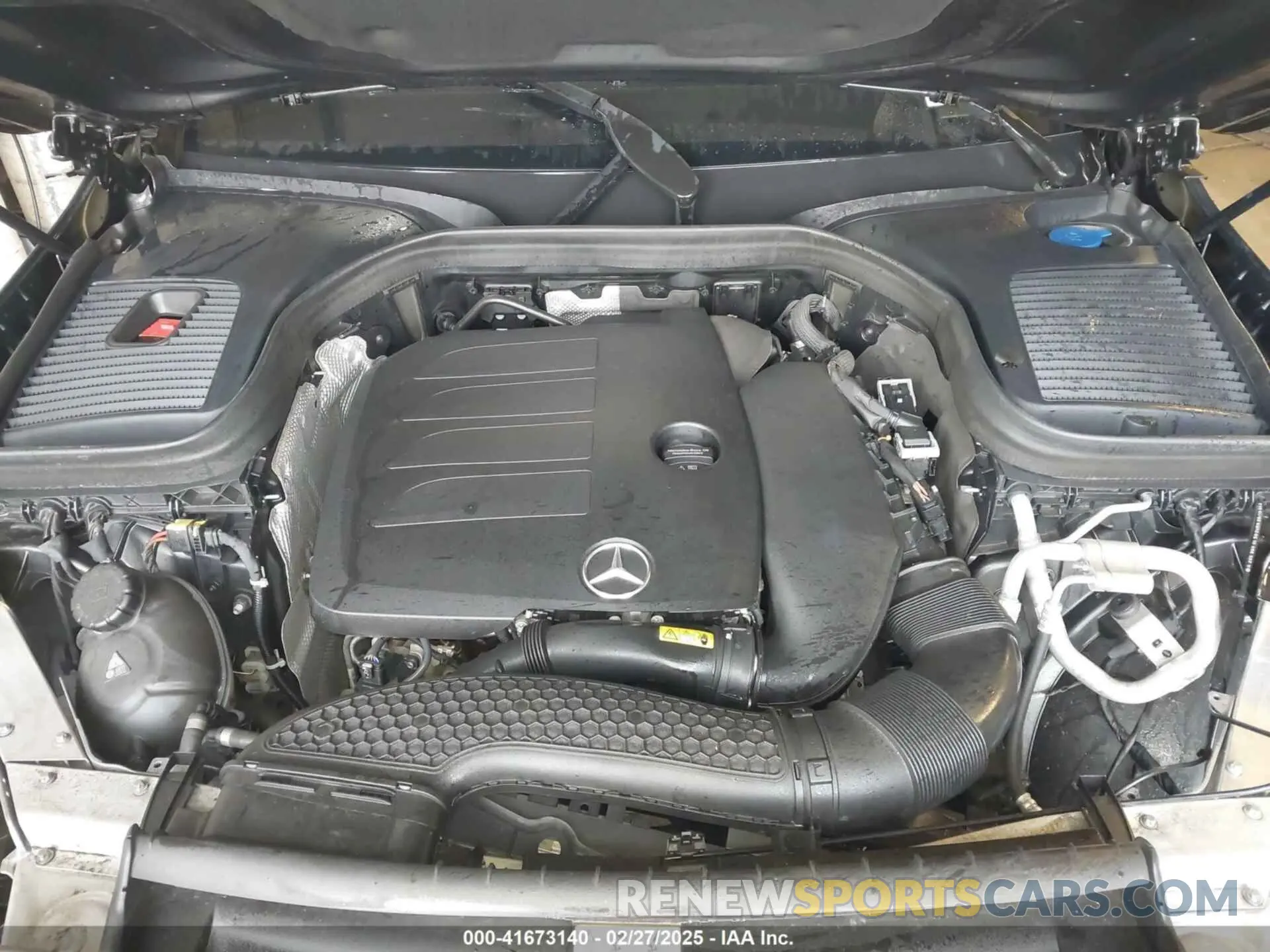 10 Photograph of a damaged car WDC0G8EB8LF699555 MERCEDES-BENZ GLC 300 2020