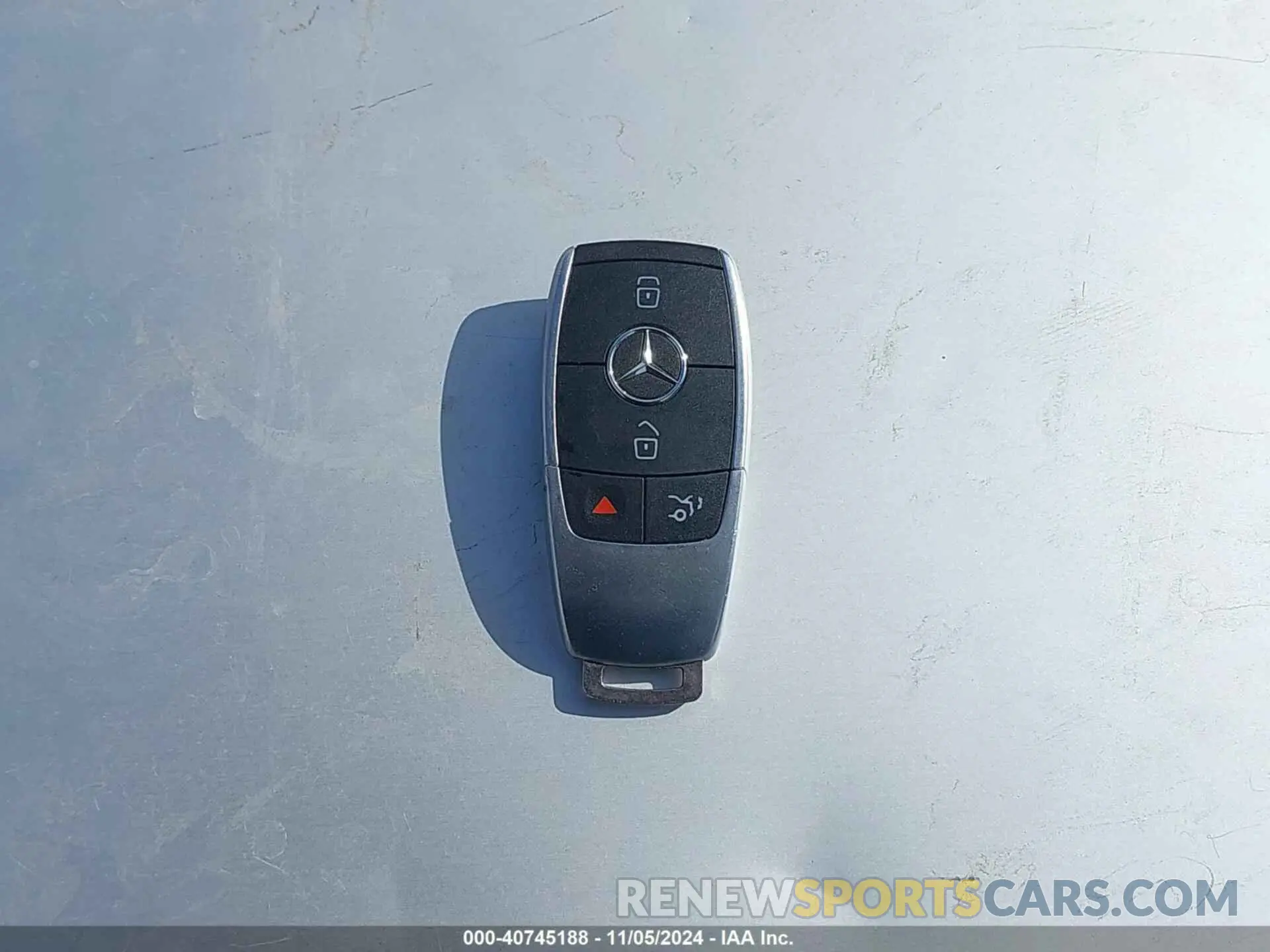 11 Photograph of a damaged car WDC0G8EB8LF755106 MERCEDES-BENZ GLC 300 2020