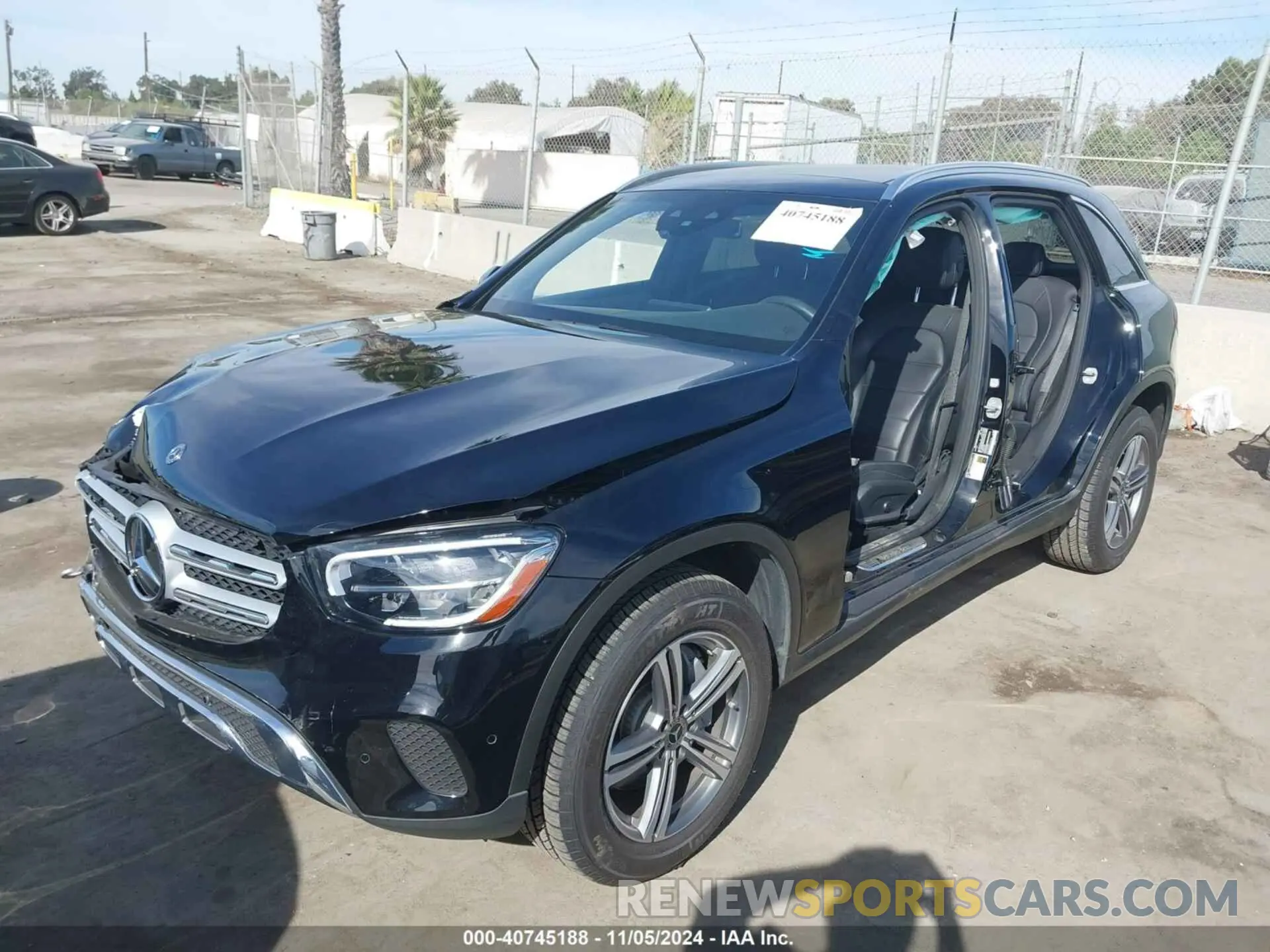 2 Photograph of a damaged car WDC0G8EB8LF755106 MERCEDES-BENZ GLC 300 2020