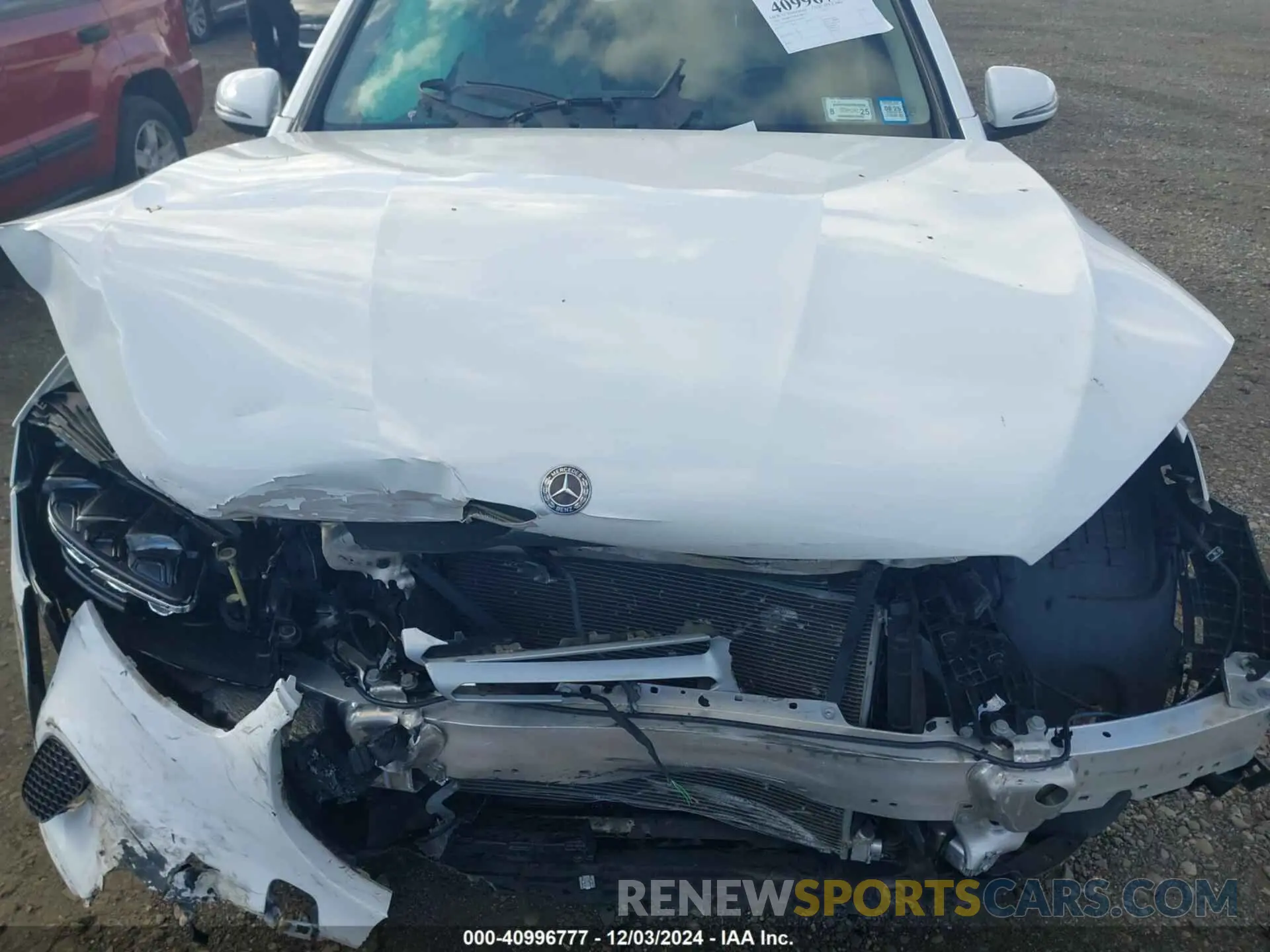 6 Photograph of a damaged car WDC0G8EBXLF750084 MERCEDES-BENZ GLC 300 2020