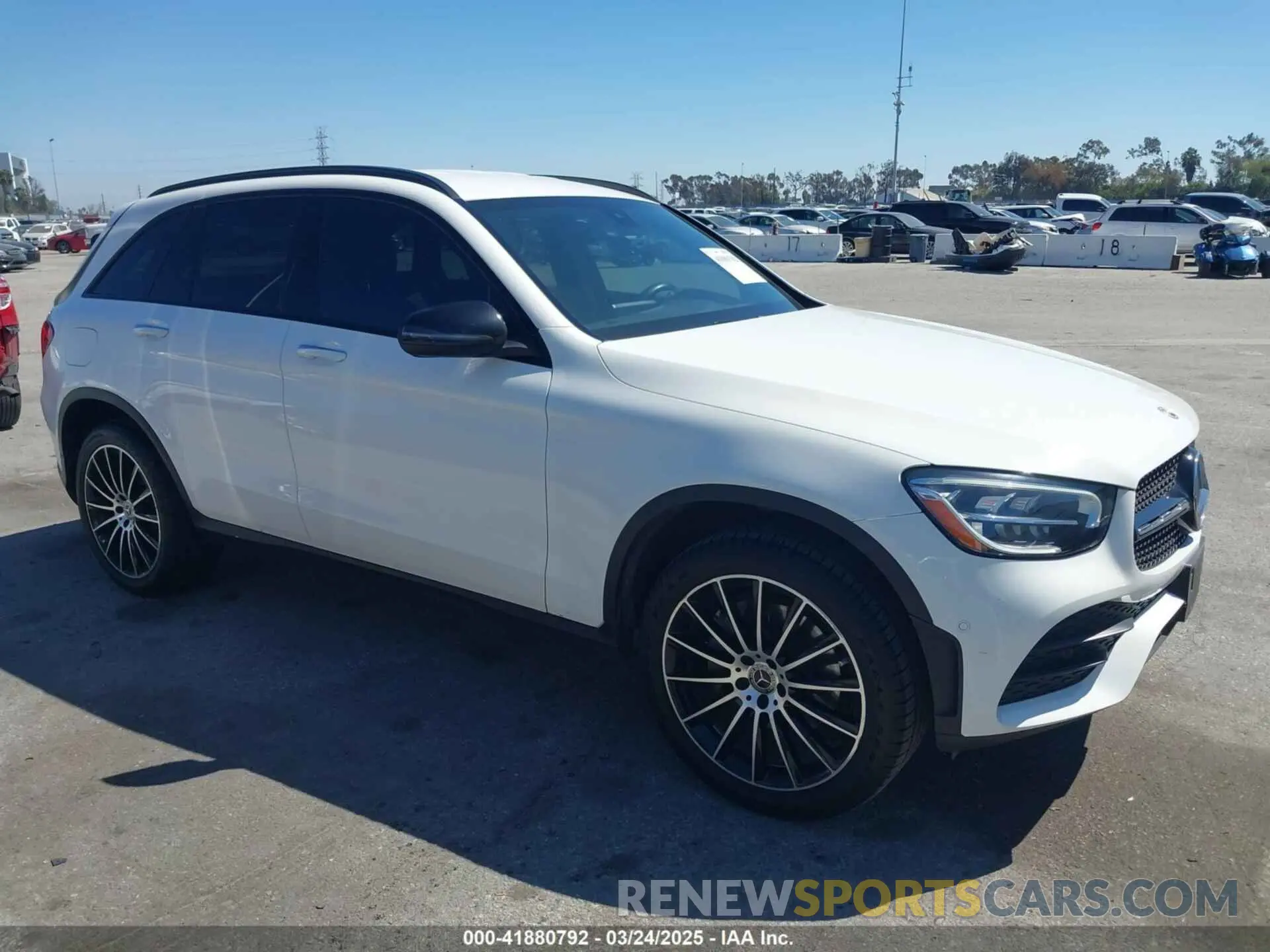 13 Photograph of a damaged car W1N0G8DB1MV306535 MERCEDES-BENZ GLC 300 2021