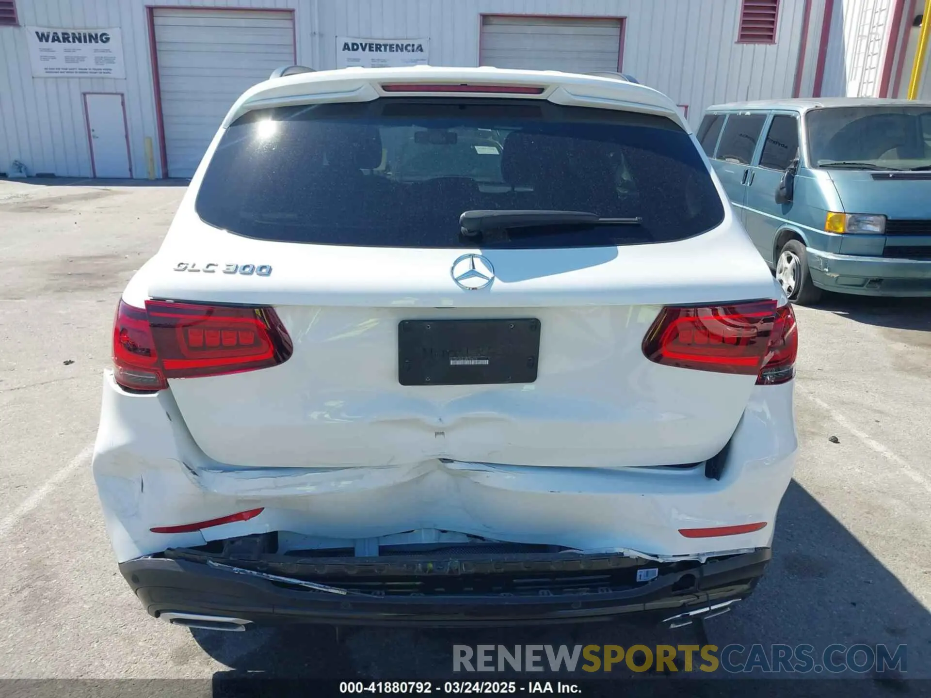 16 Photograph of a damaged car W1N0G8DB1MV306535 MERCEDES-BENZ GLC 300 2021