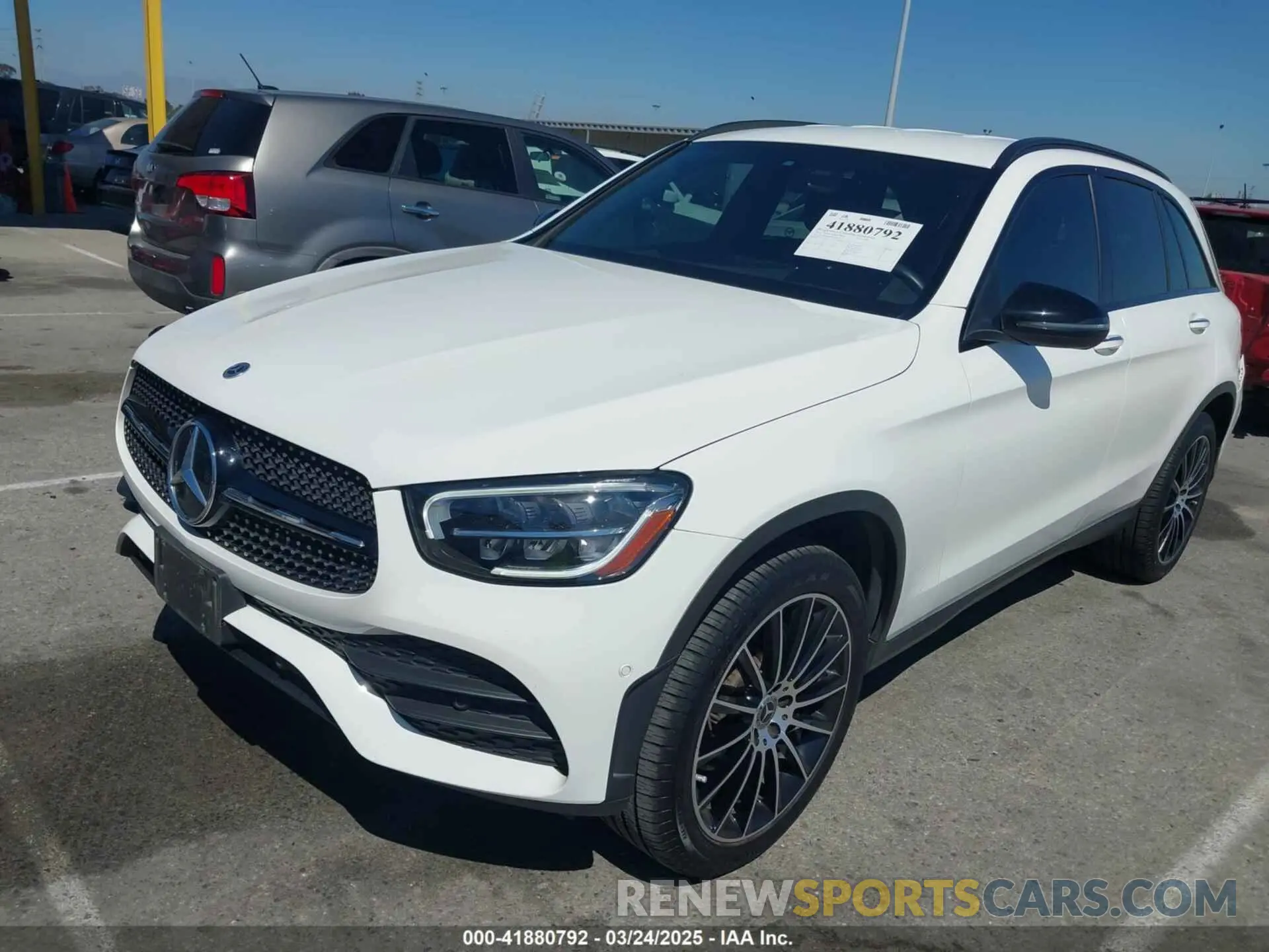 2 Photograph of a damaged car W1N0G8DB1MV306535 MERCEDES-BENZ GLC 300 2021