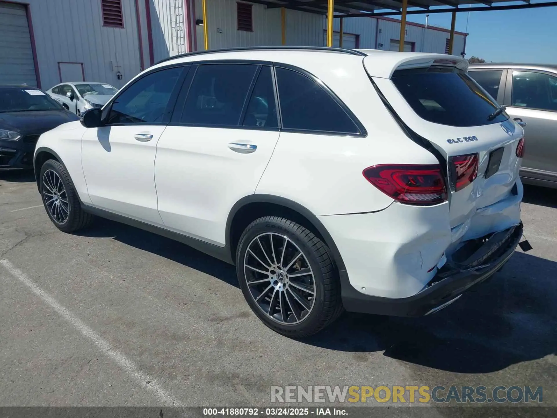 3 Photograph of a damaged car W1N0G8DB1MV306535 MERCEDES-BENZ GLC 300 2021