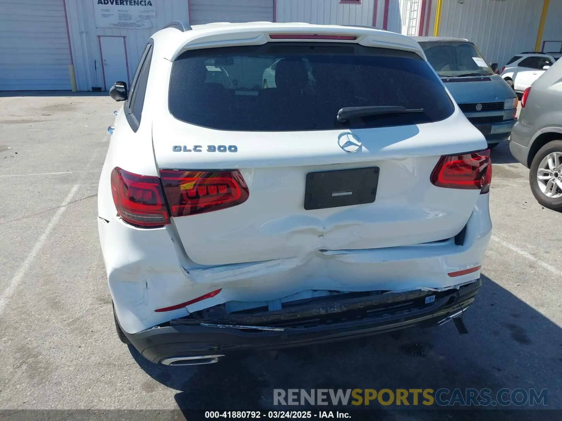 6 Photograph of a damaged car W1N0G8DB1MV306535 MERCEDES-BENZ GLC 300 2021