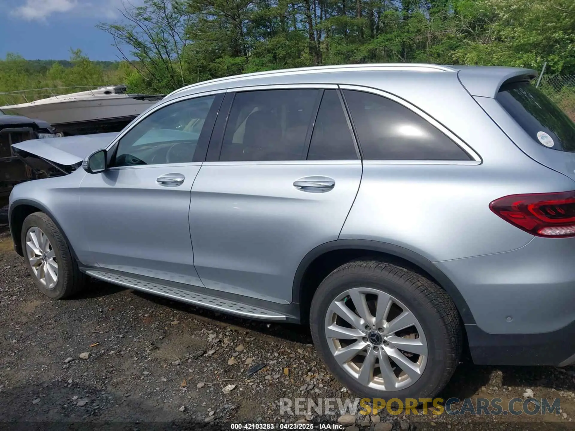14 Photograph of a damaged car W1N0G8DB3MF951309 MERCEDES-BENZ GLC 300 2021