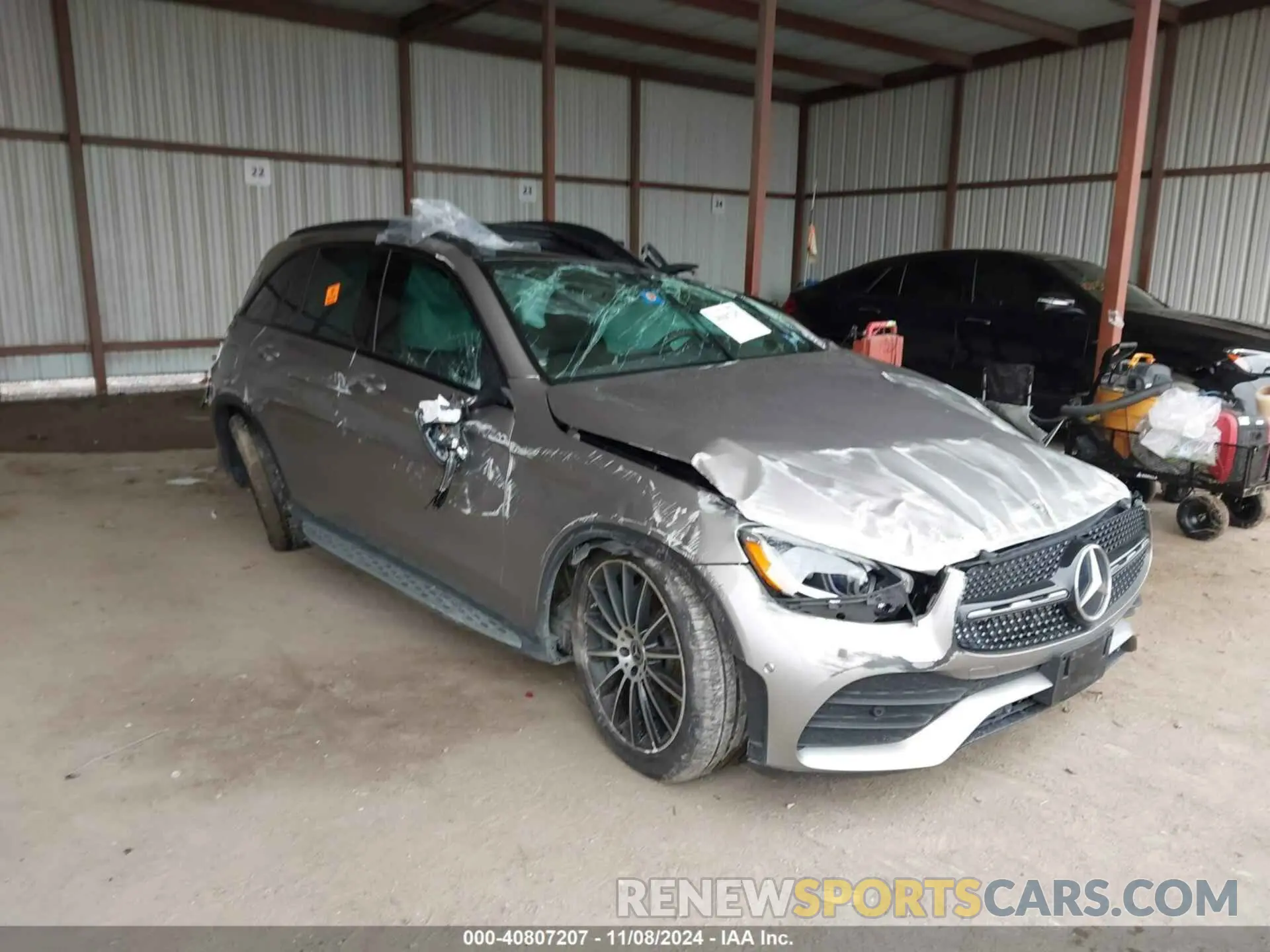 1 Photograph of a damaged car W1N0G8DB3MV310862 MERCEDES-BENZ GLC 300 2021