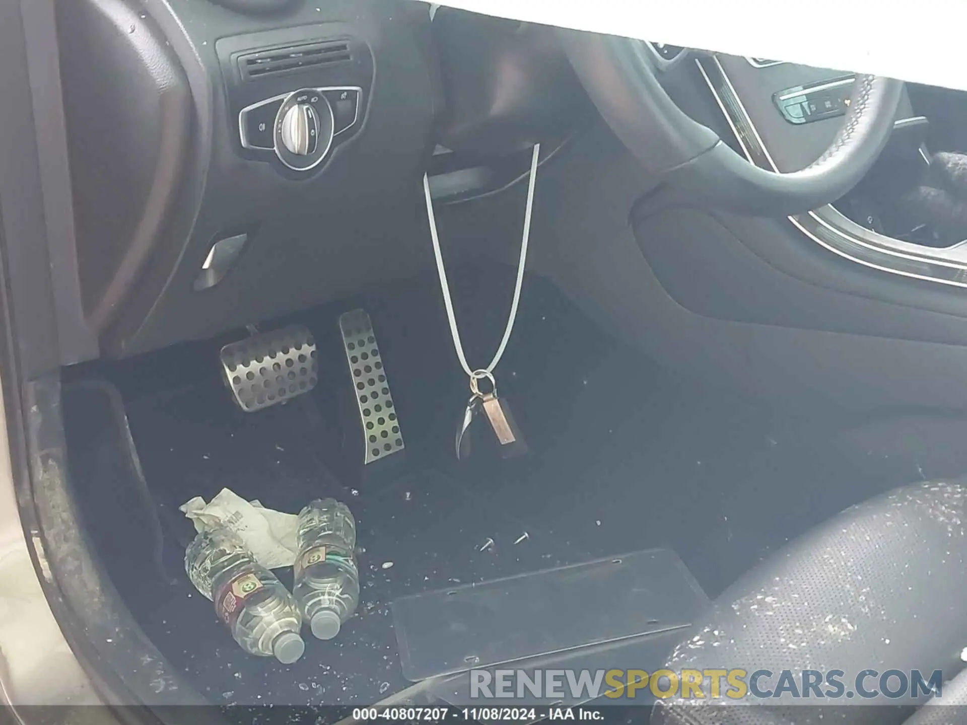 11 Photograph of a damaged car W1N0G8DB3MV310862 MERCEDES-BENZ GLC 300 2021