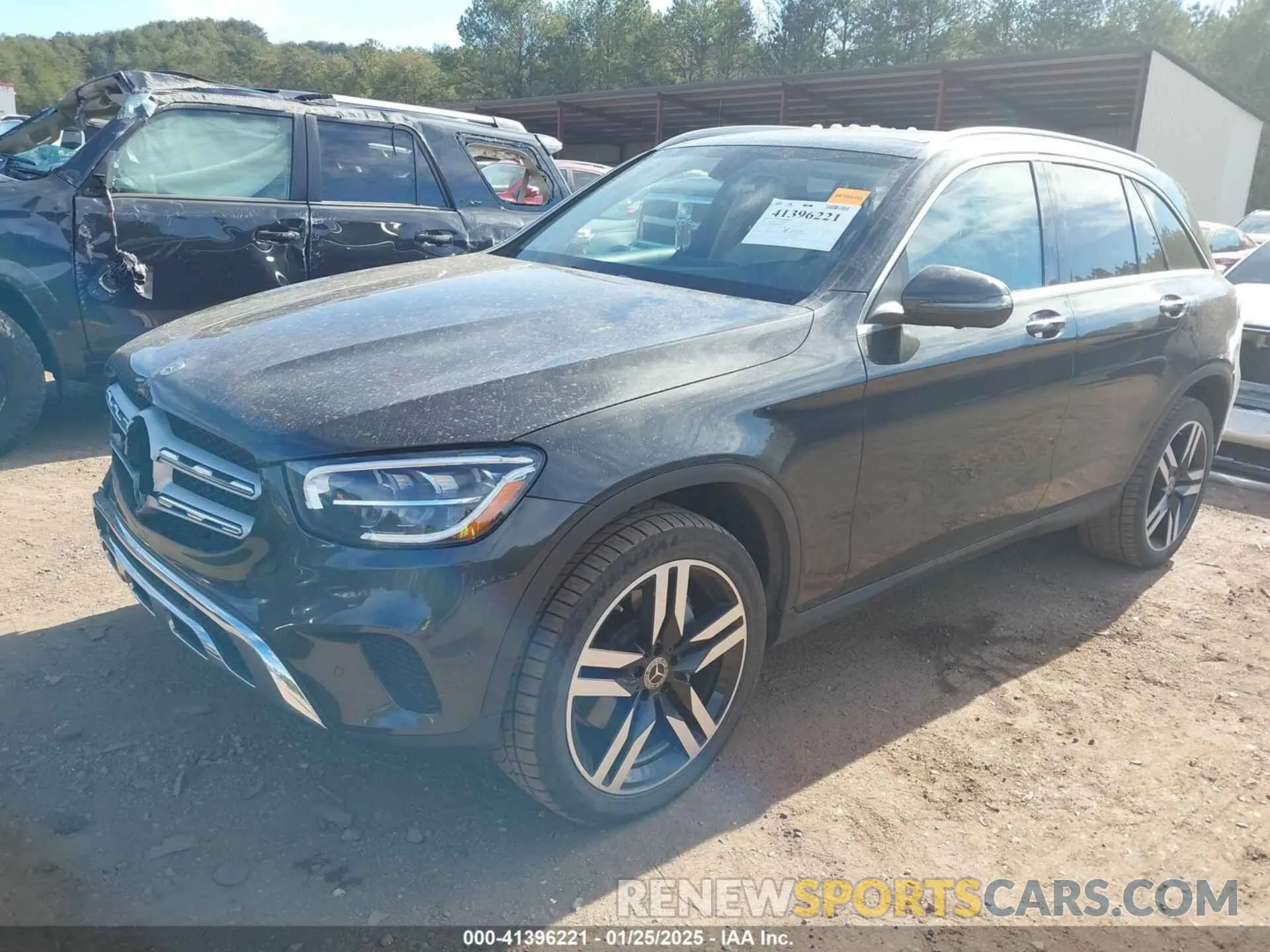 2 Photograph of a damaged car W1N0G8DB4MV267620 MERCEDES-BENZ GLC 300 2021