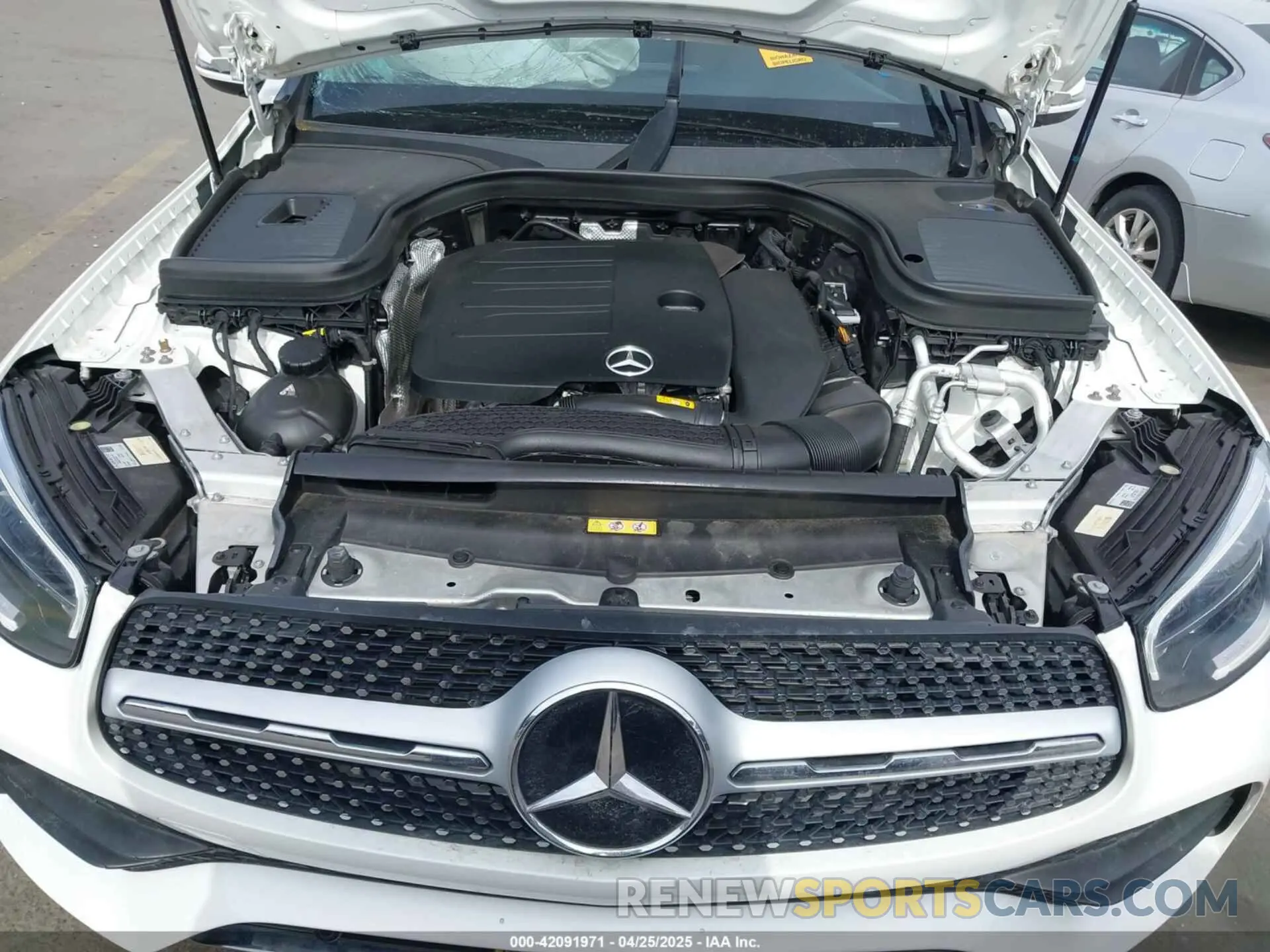10 Photograph of a damaged car W1N0G8DB8MF879314 MERCEDES-BENZ GLC 300 2021