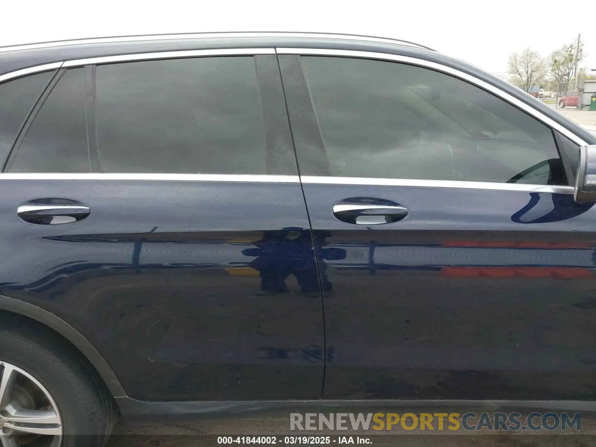14 Photograph of a damaged car W1N0G8EB0MF904446 MERCEDES-BENZ GLC 300 2021
