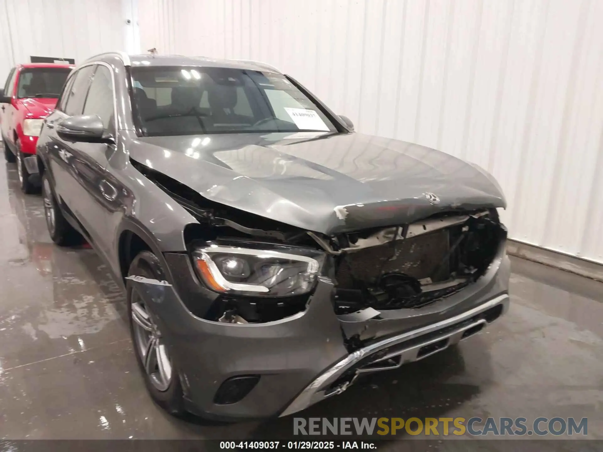 6 Photograph of a damaged car W1N0G8EB1MF867732 MERCEDES-BENZ GLC 300 2021