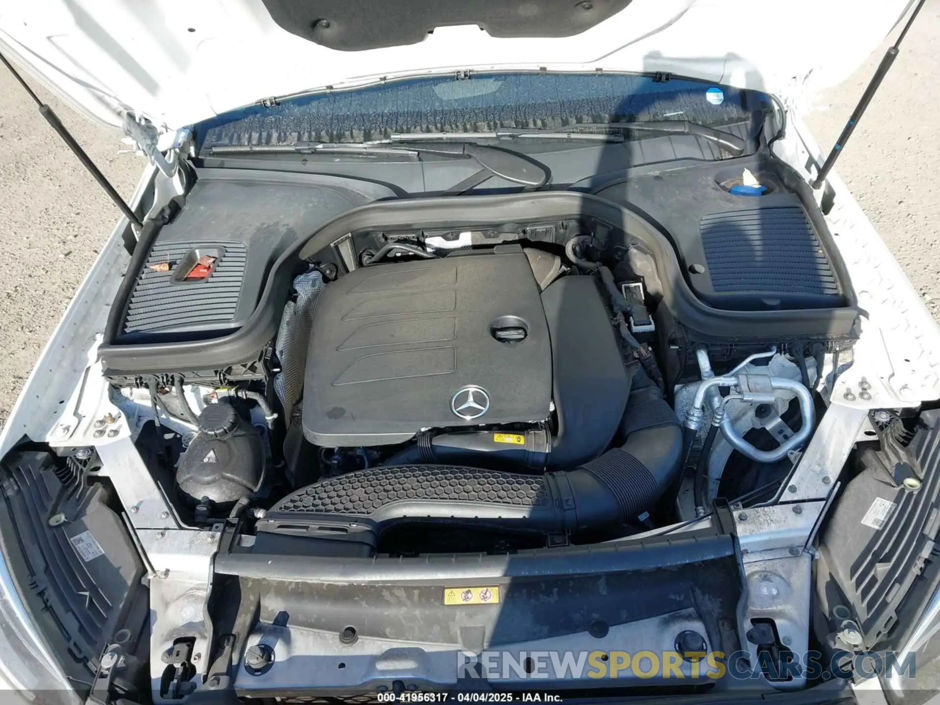 10 Photograph of a damaged car W1N0G8EB2MV272040 MERCEDES-BENZ GLC 300 2021