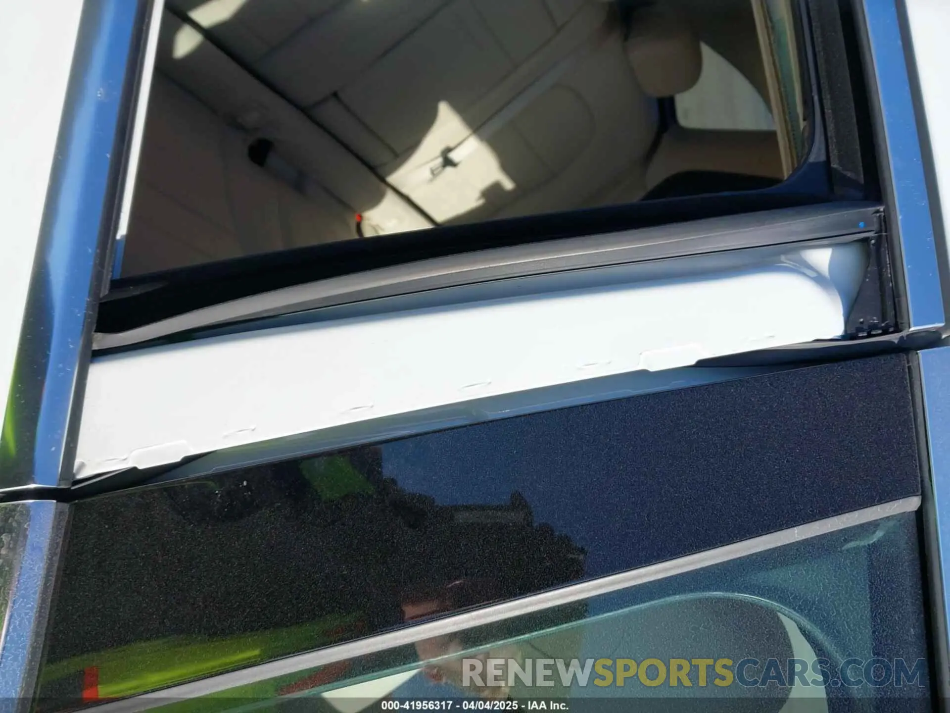 22 Photograph of a damaged car W1N0G8EB2MV272040 MERCEDES-BENZ GLC 300 2021
