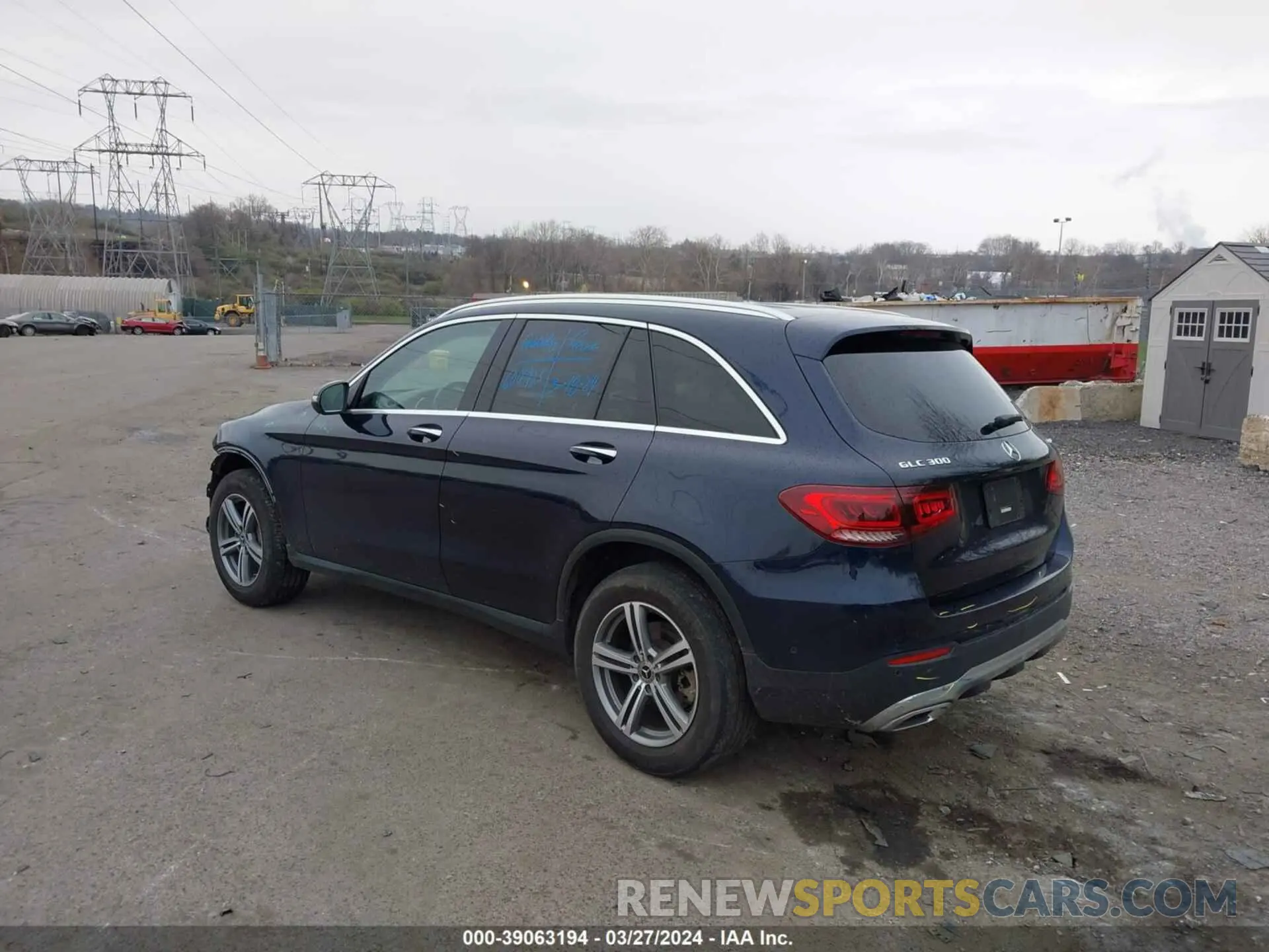 3 Photograph of a damaged car W1N0G8EB4MF897159 MERCEDES-BENZ GLC 300 2021