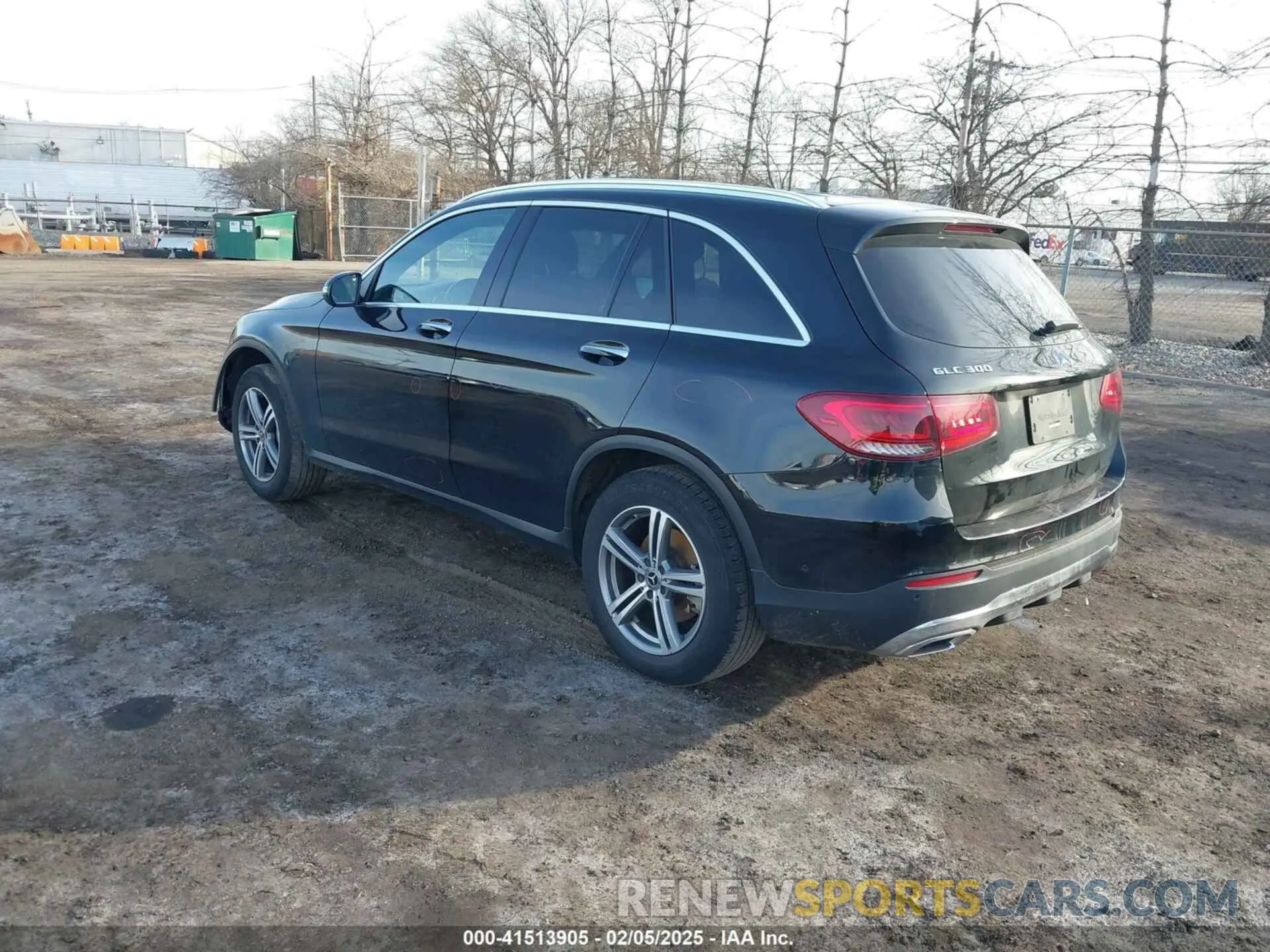 3 Photograph of a damaged car W1N0G8EB4MF923176 MERCEDES-BENZ GLC 300 2021