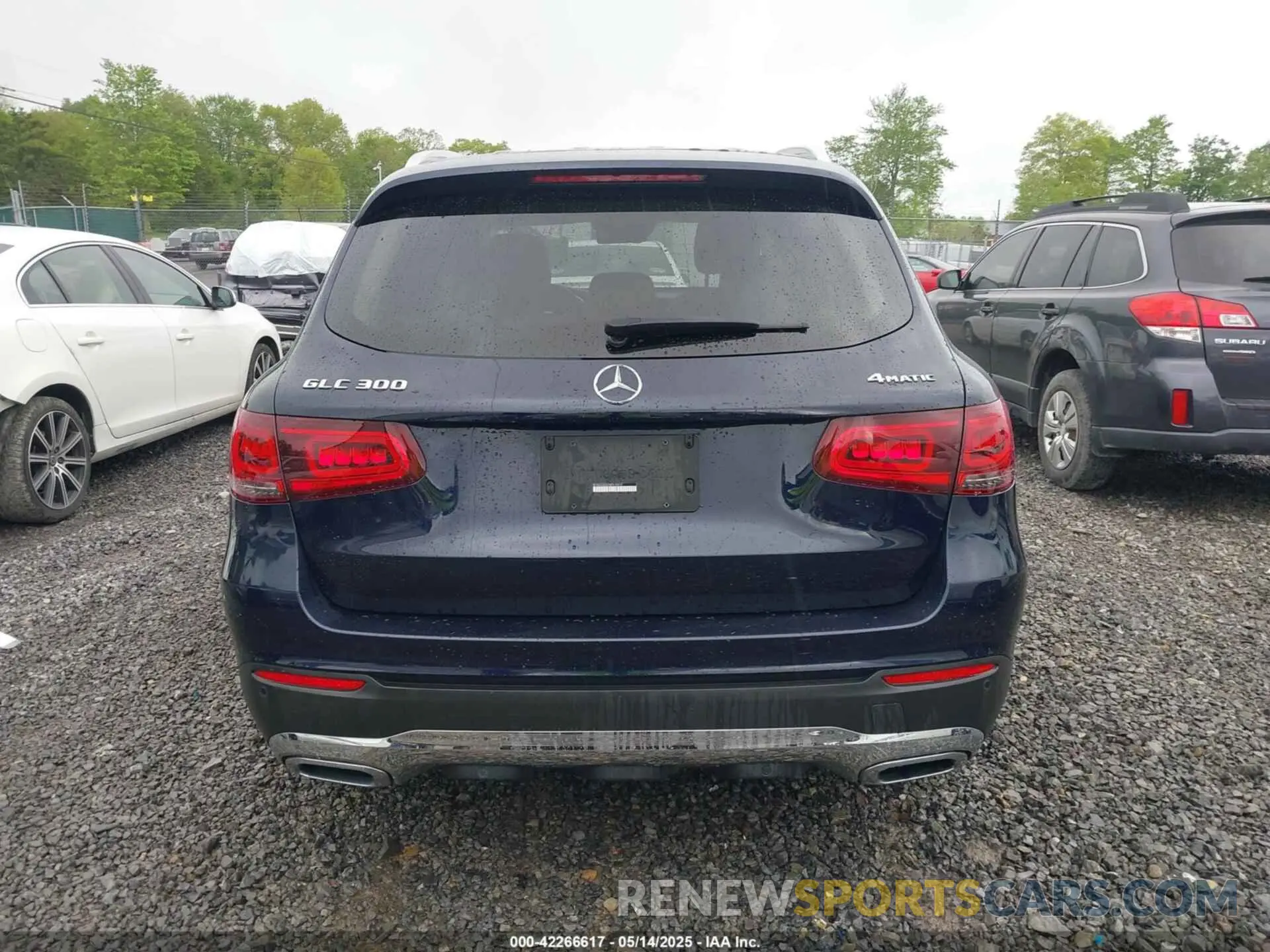 16 Photograph of a damaged car W1N0G8EB7MF919817 MERCEDES-BENZ GLC 300 2021