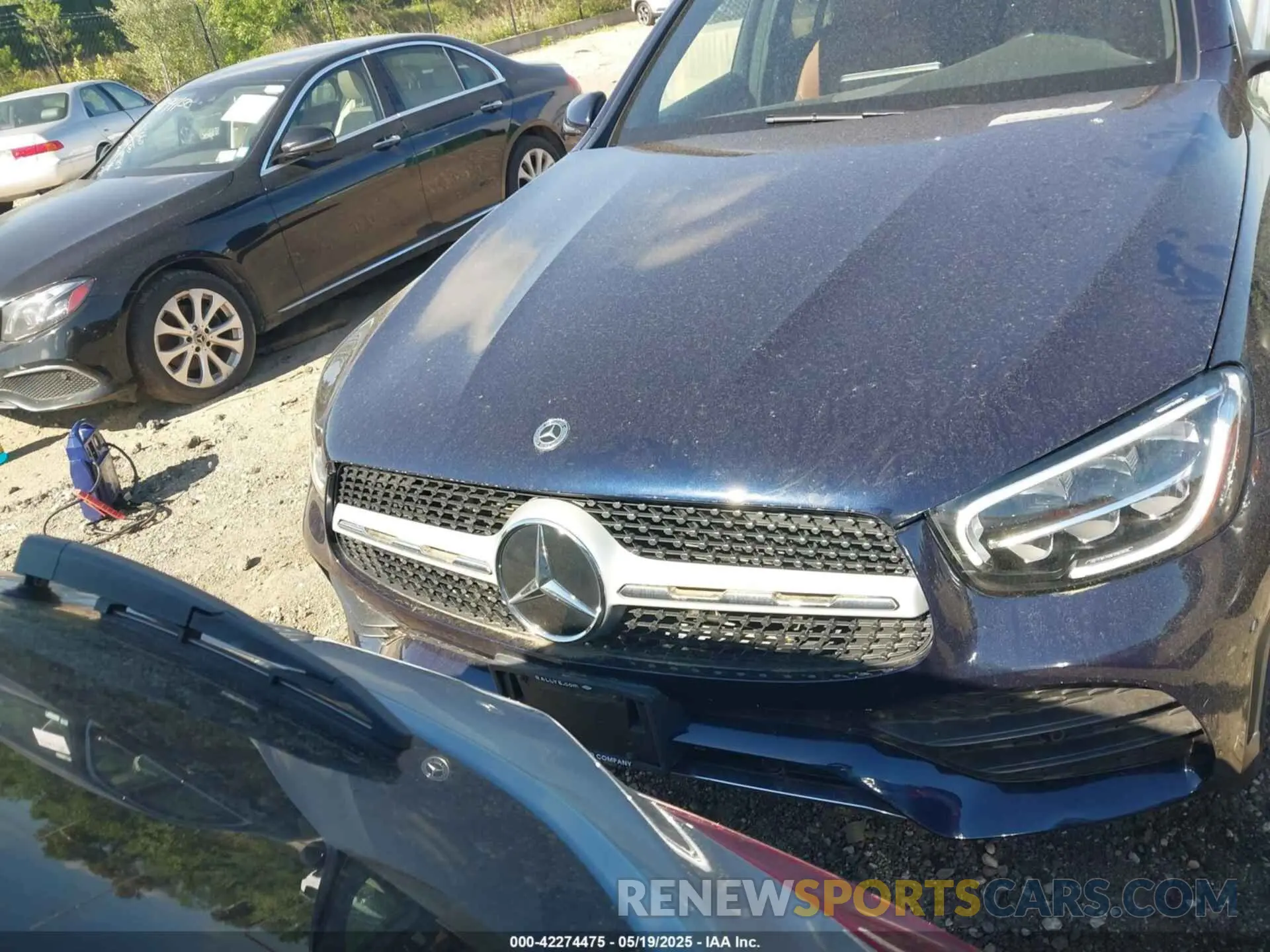 12 Photograph of a damaged car W1N0G8EBXMF891611 MERCEDES-BENZ GLC 300 2021