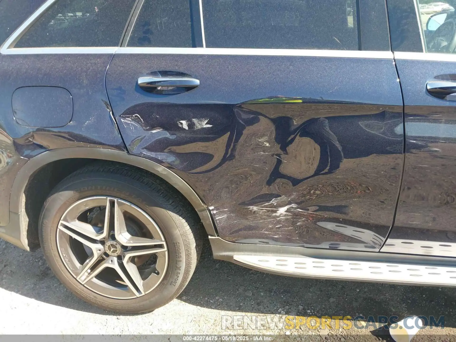 6 Photograph of a damaged car W1N0G8EBXMF891611 MERCEDES-BENZ GLC 300 2021