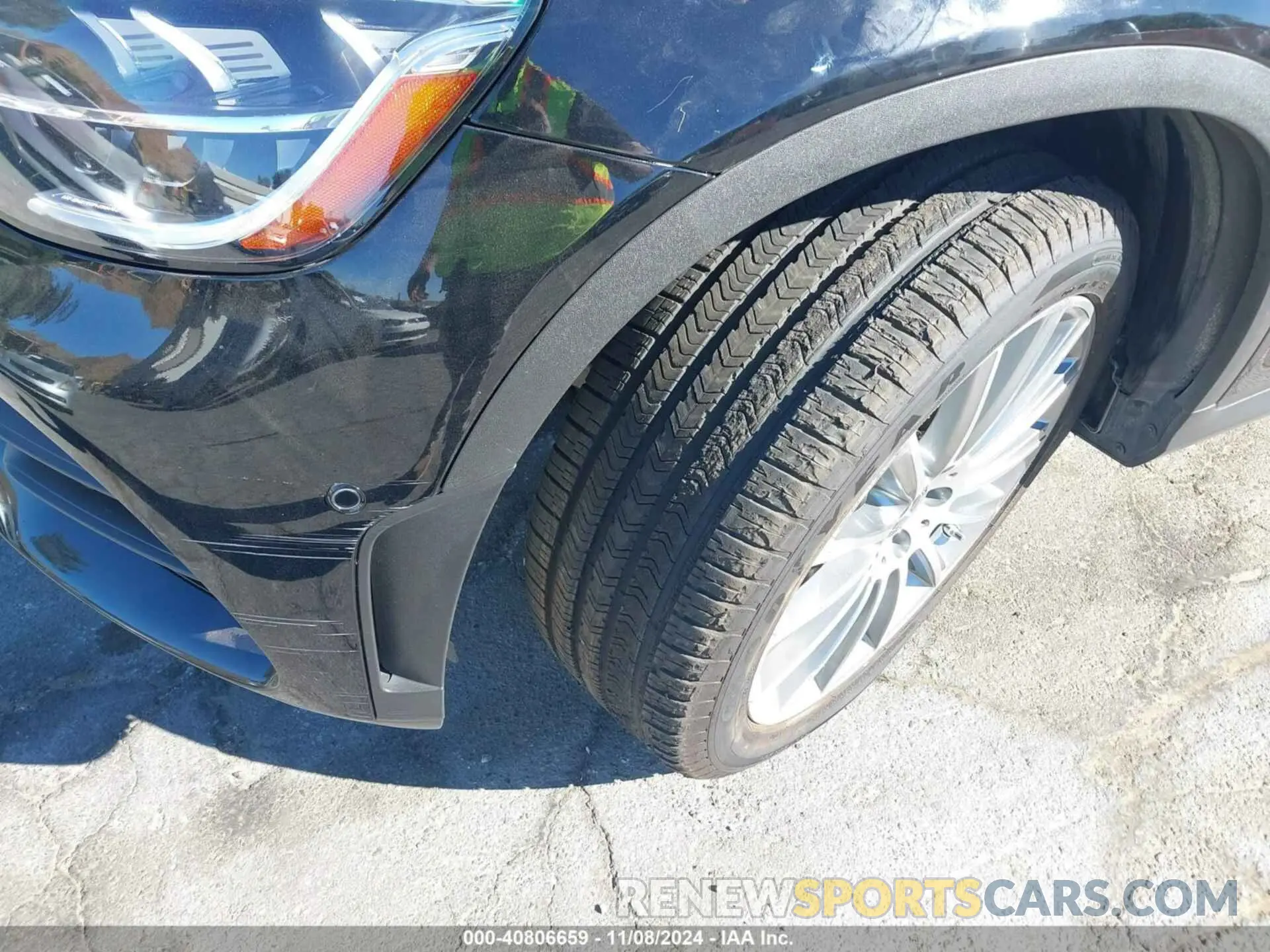 17 Photograph of a damaged car W1N0J8EB1MF926702 MERCEDES-BENZ GLC 300 2021
