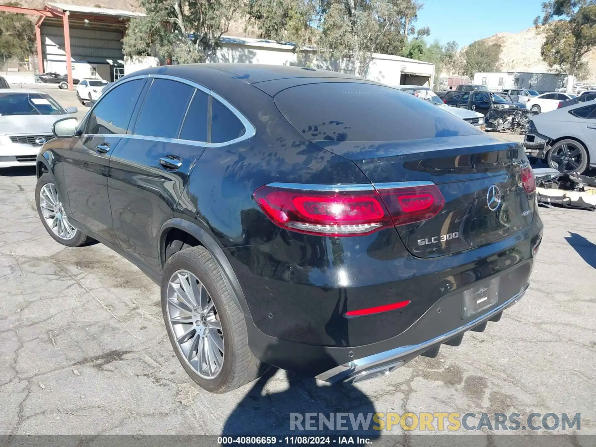 3 Photograph of a damaged car W1N0J8EB1MF926702 MERCEDES-BENZ GLC 300 2021