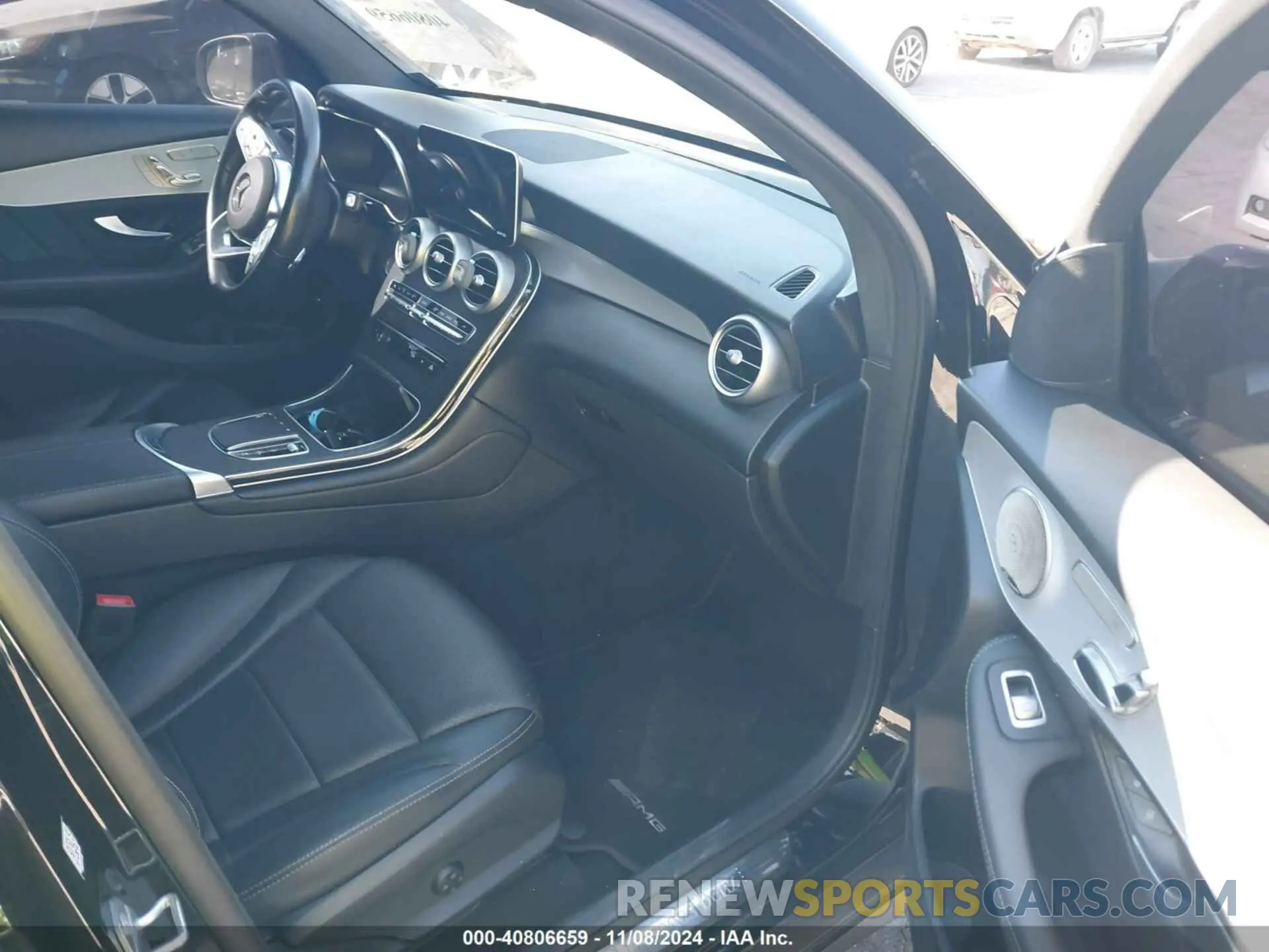 5 Photograph of a damaged car W1N0J8EB1MF926702 MERCEDES-BENZ GLC 300 2021