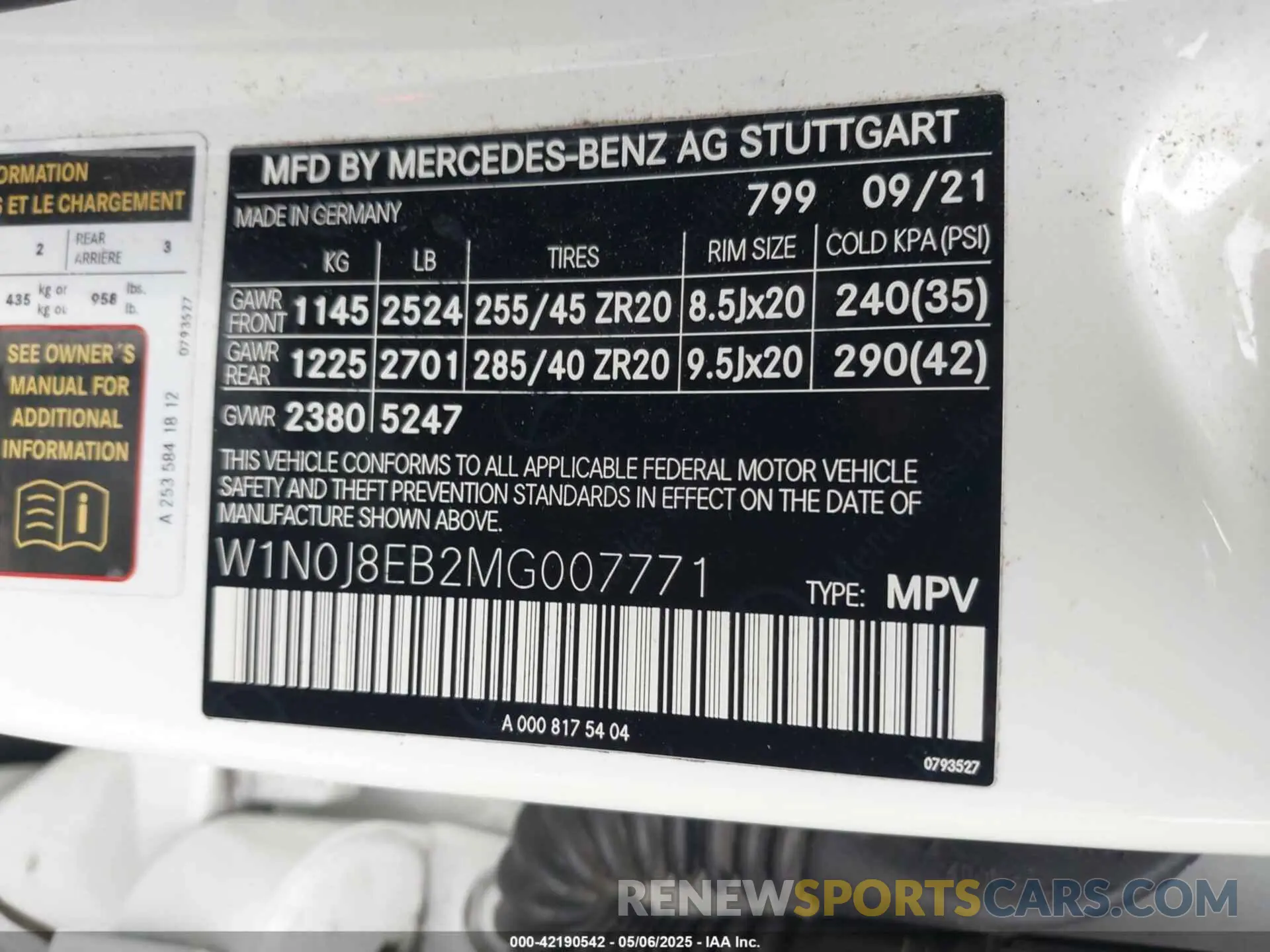 9 Photograph of a damaged car W1N0J8EB2MG007771 MERCEDES-BENZ GLC 300 2021