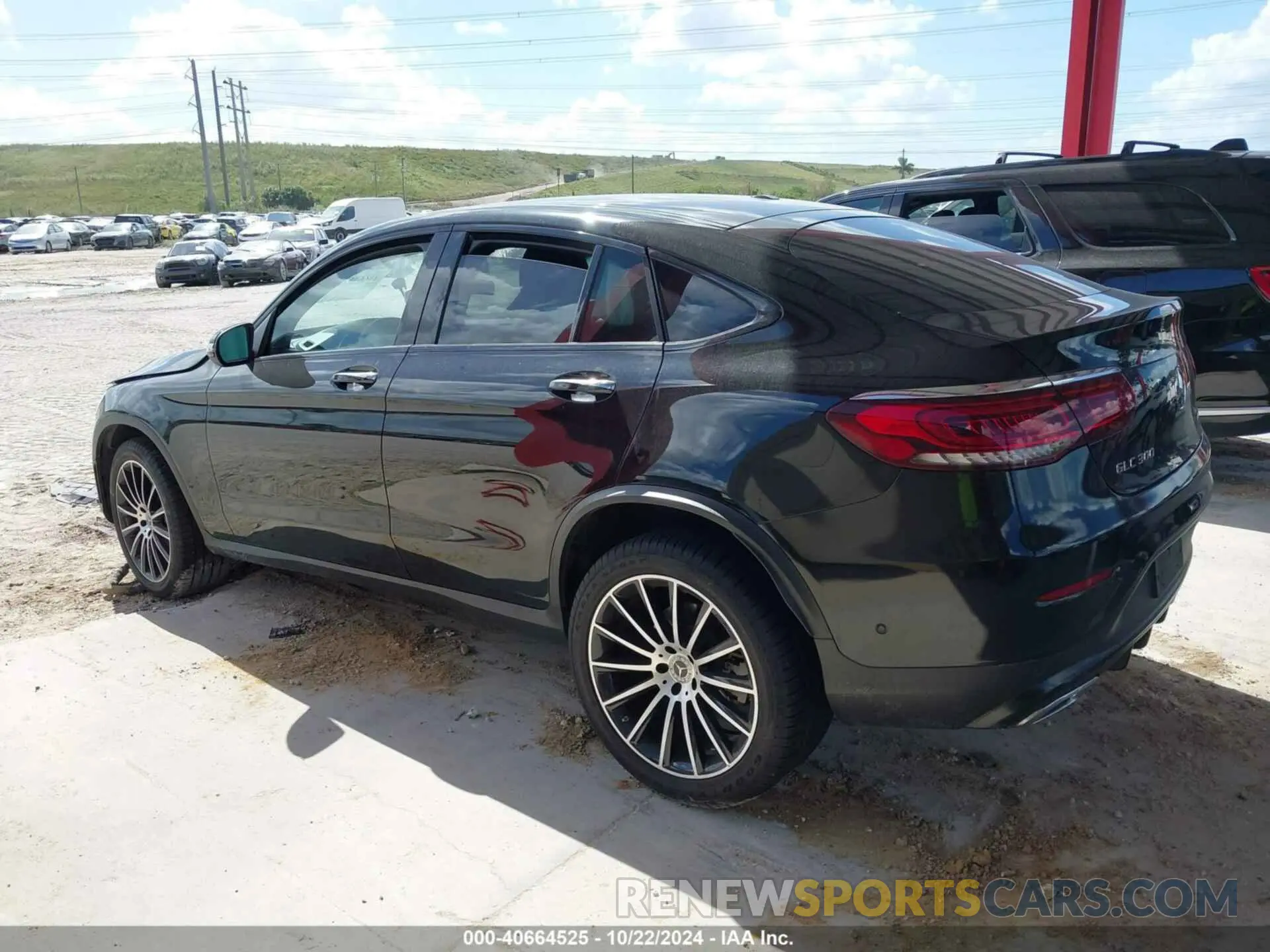 13 Photograph of a damaged car W1N0J8EB4MF877463 MERCEDES-BENZ GLC 300 2021