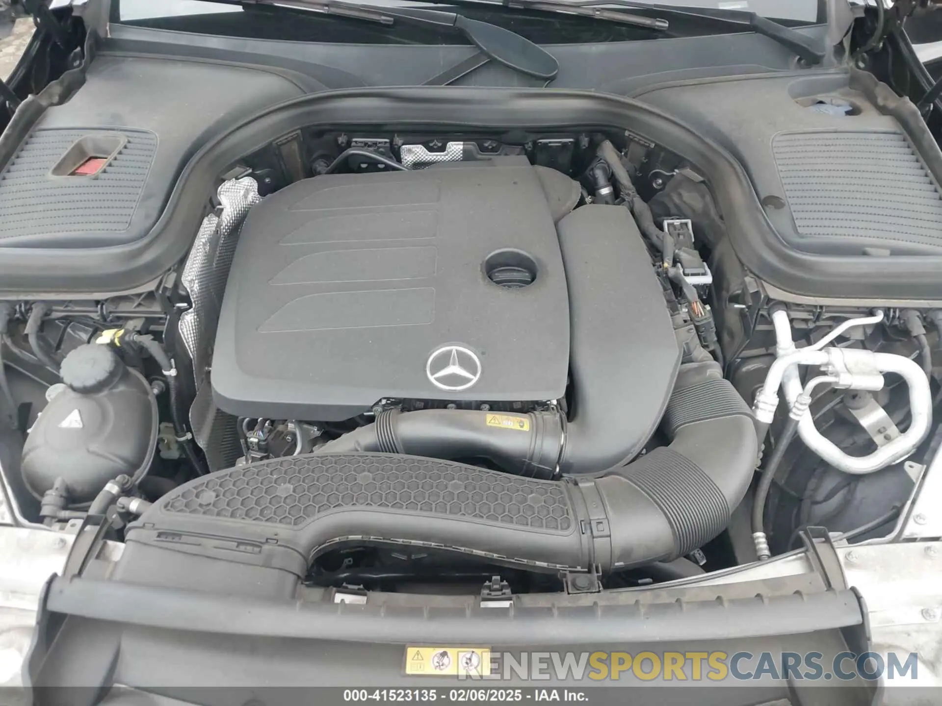 10 Photograph of a damaged car W1N0J8EB4MF913992 MERCEDES-BENZ GLC 300 2021