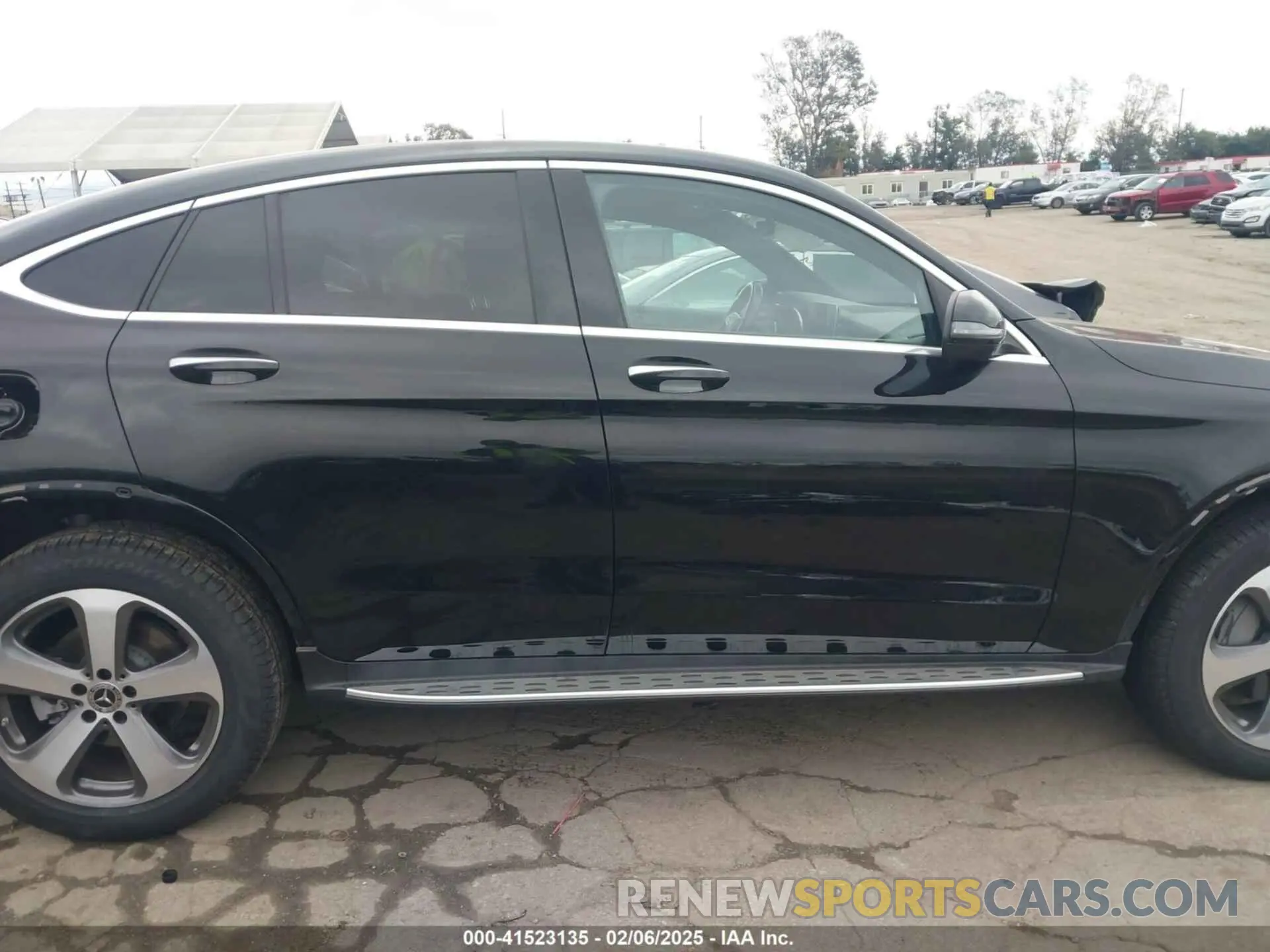 14 Photograph of a damaged car W1N0J8EB4MF913992 MERCEDES-BENZ GLC 300 2021