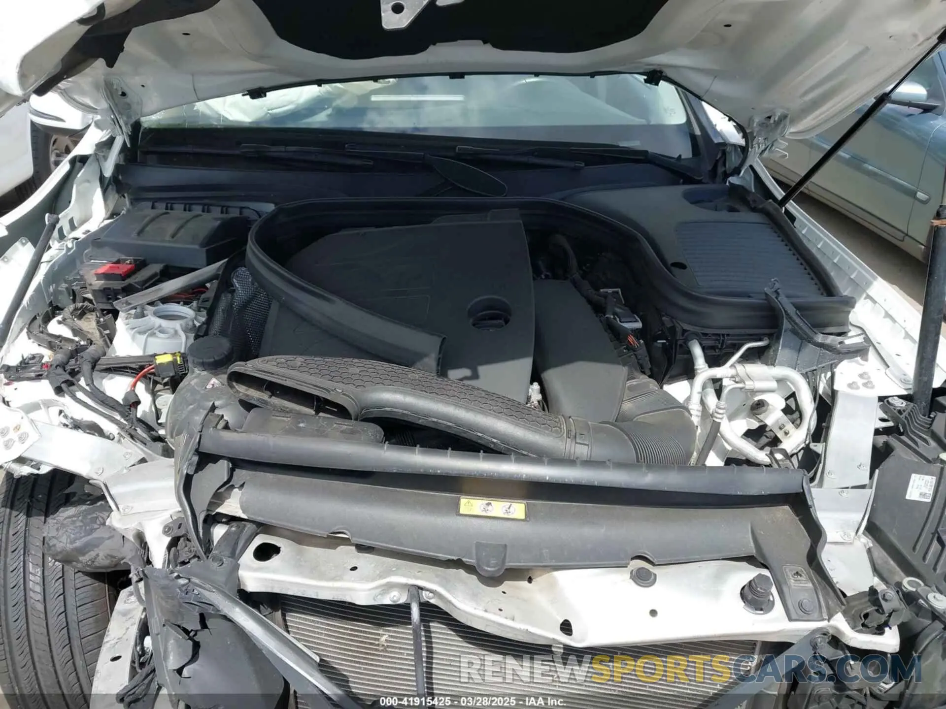 10 Photograph of a damaged car W1N0G8DB0NV344579 MERCEDES-BENZ GLC 300 2022