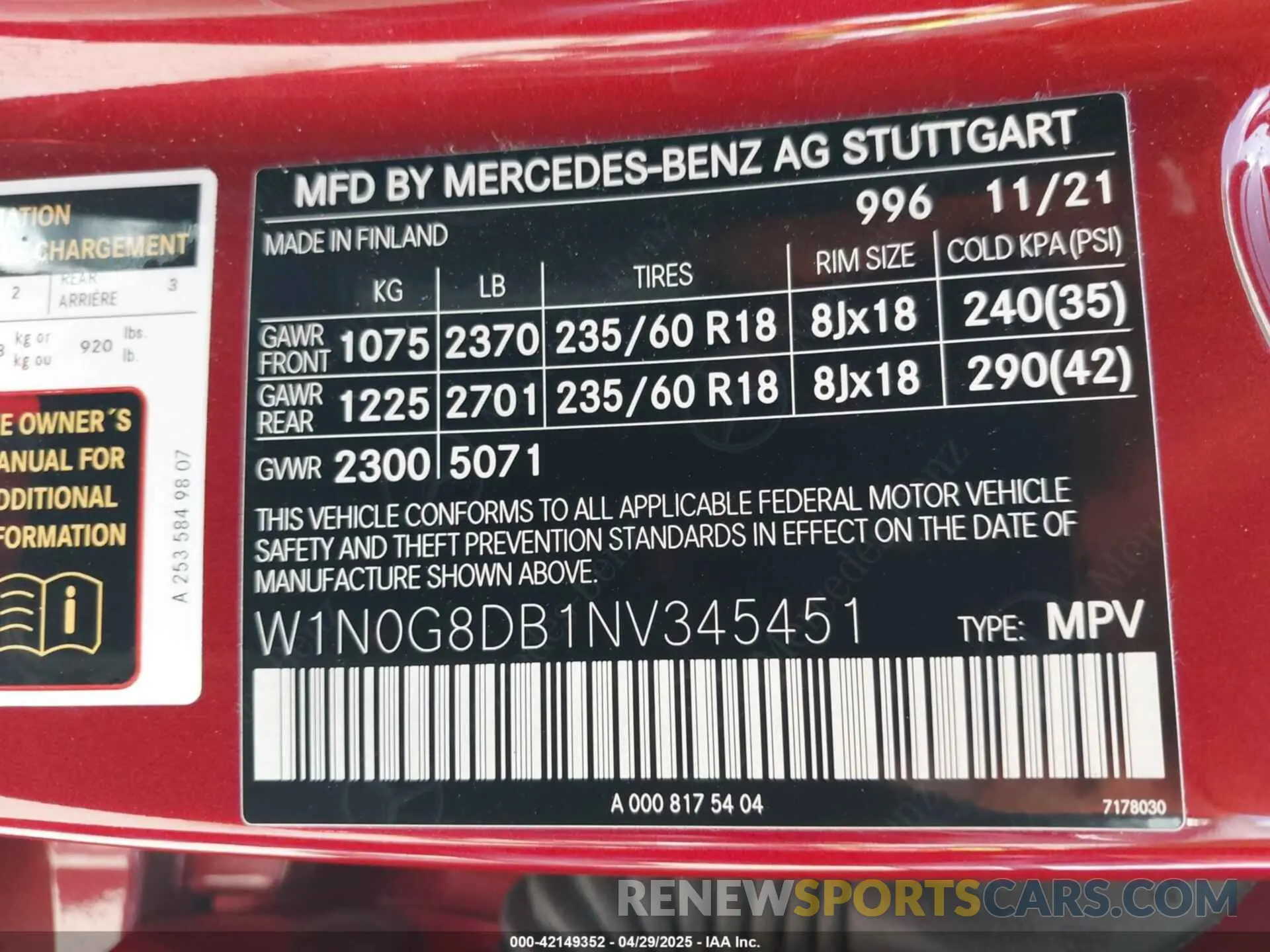 9 Photograph of a damaged car W1N0G8DB1NV345451 MERCEDES-BENZ GLC 300 2022