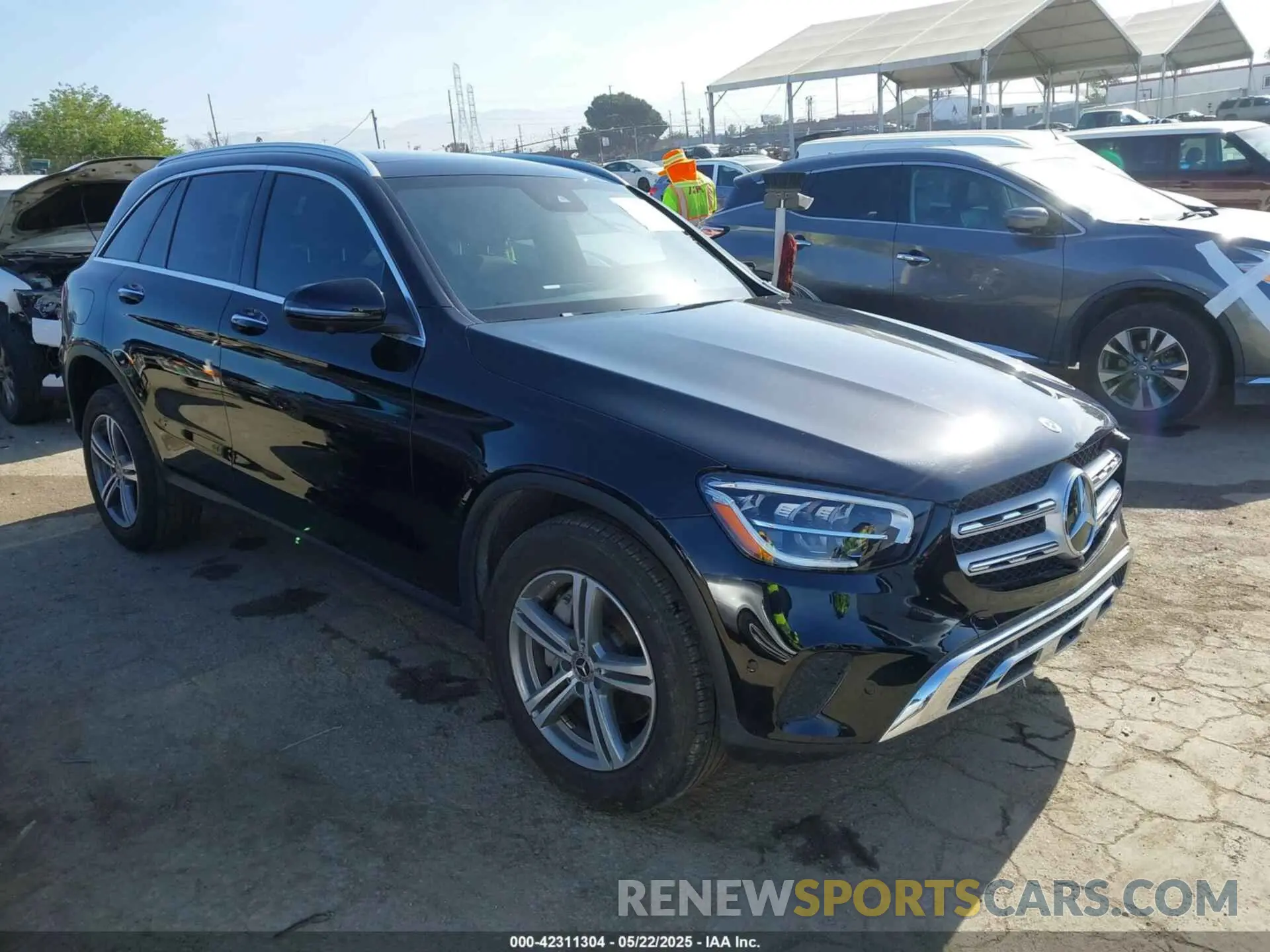 1 Photograph of a damaged car W1N0G8DB2NV399762 MERCEDES-BENZ GLC 300 2022