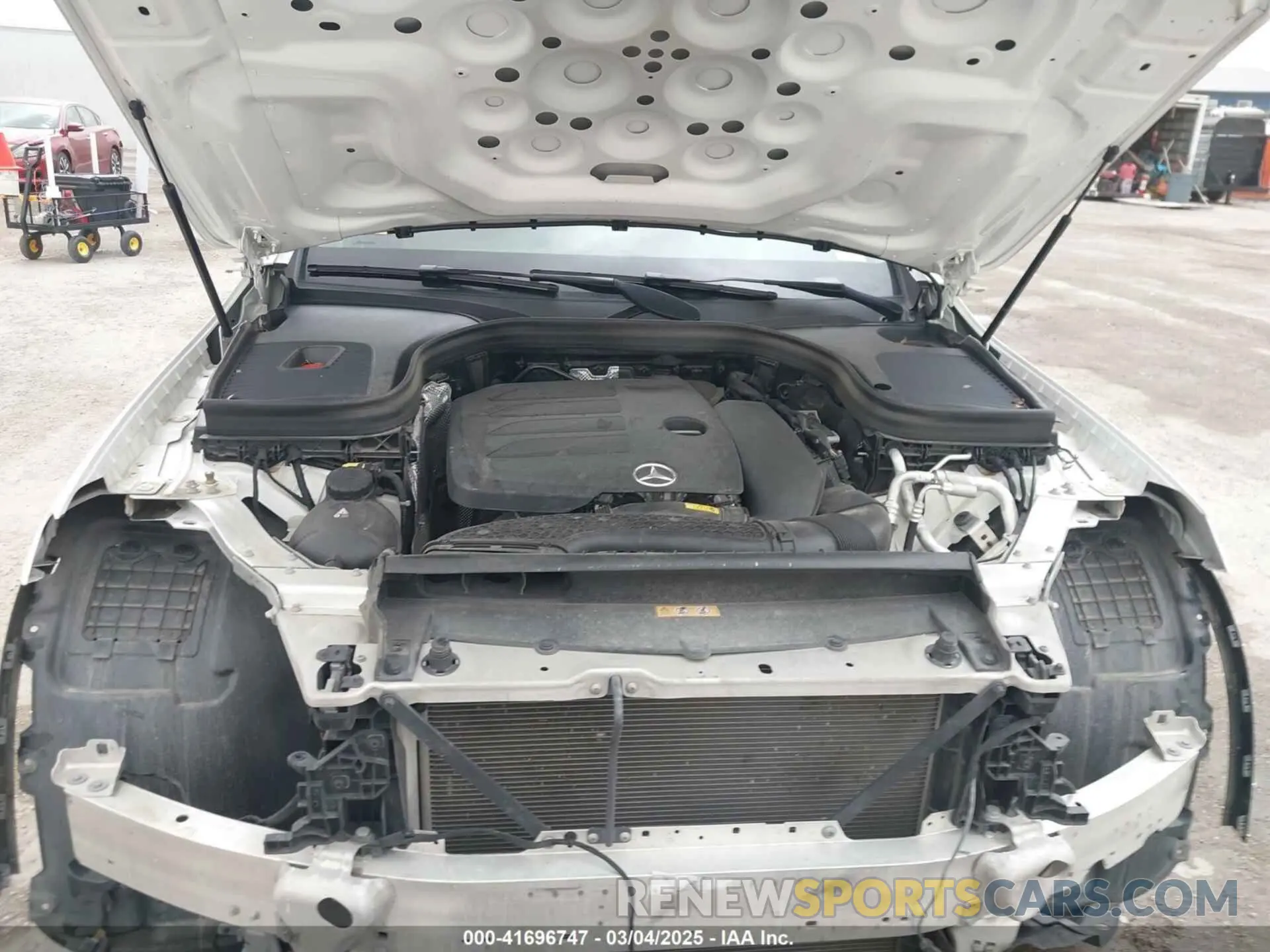 10 Photograph of a damaged car W1N0G8DB5NV398640 MERCEDES-BENZ GLC 300 2022