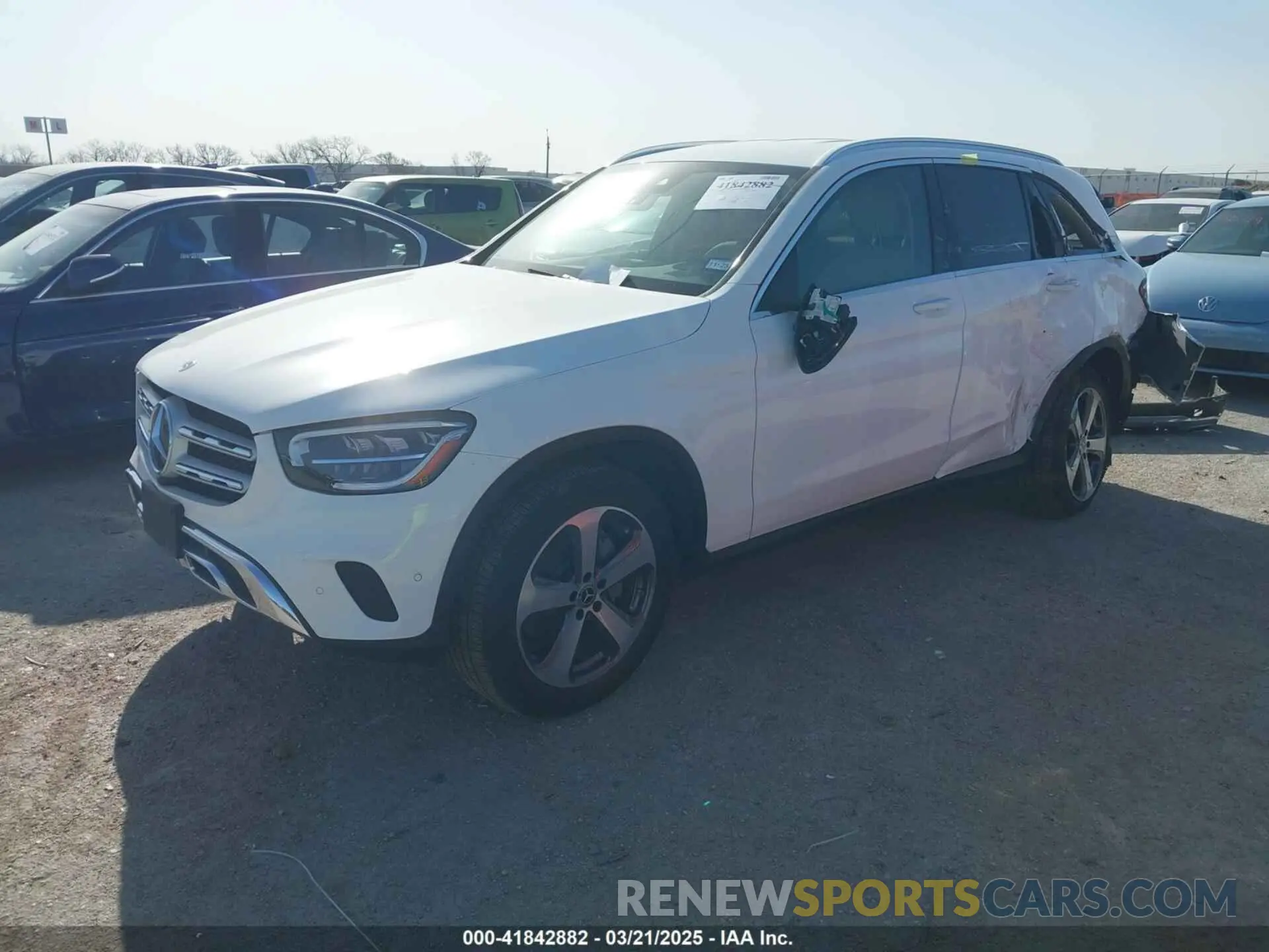 2 Photograph of a damaged car W1N0G8DB7NG106295 MERCEDES-BENZ GLC 300 2022