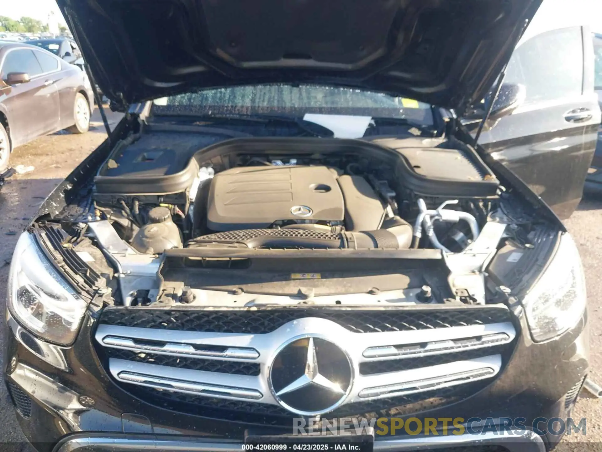 10 Photograph of a damaged car W1N0G8DB7NV394945 MERCEDES-BENZ GLC 300 2022